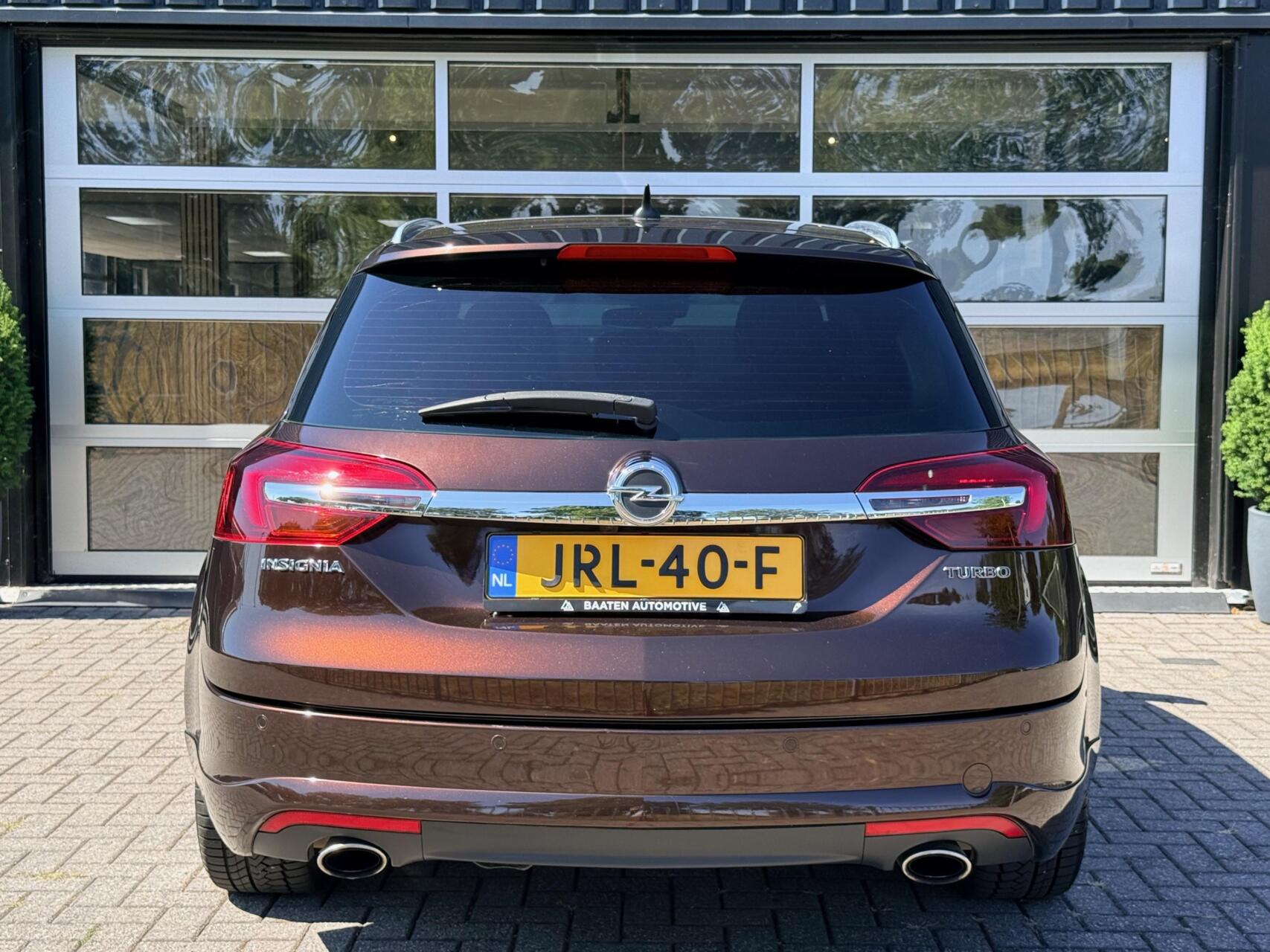 Foto van Opel Insignia Sports Tourer SW
