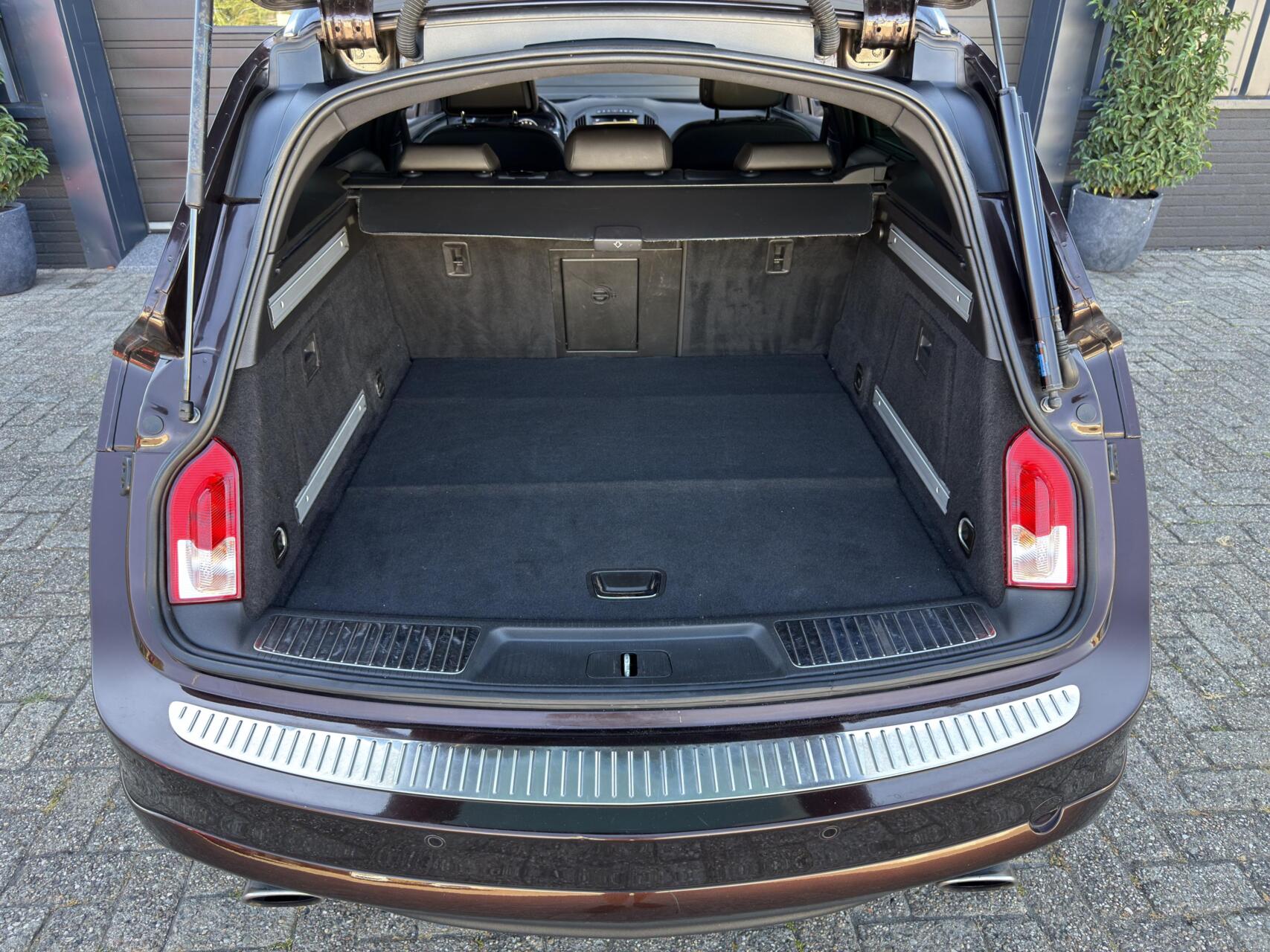 Foto van Opel Insignia Sports Tourer SW