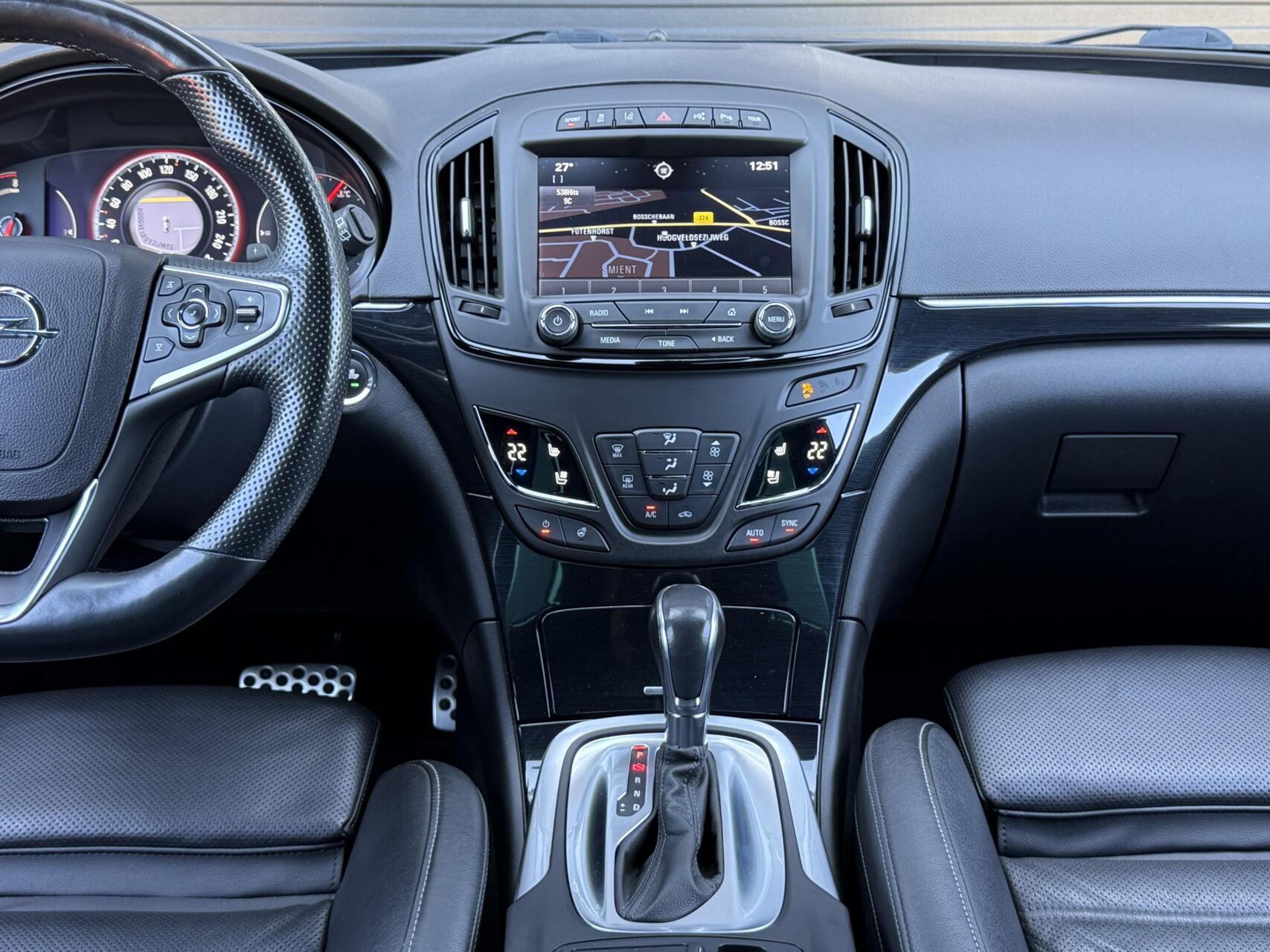 Foto van Opel Insignia Sports Tourer SW