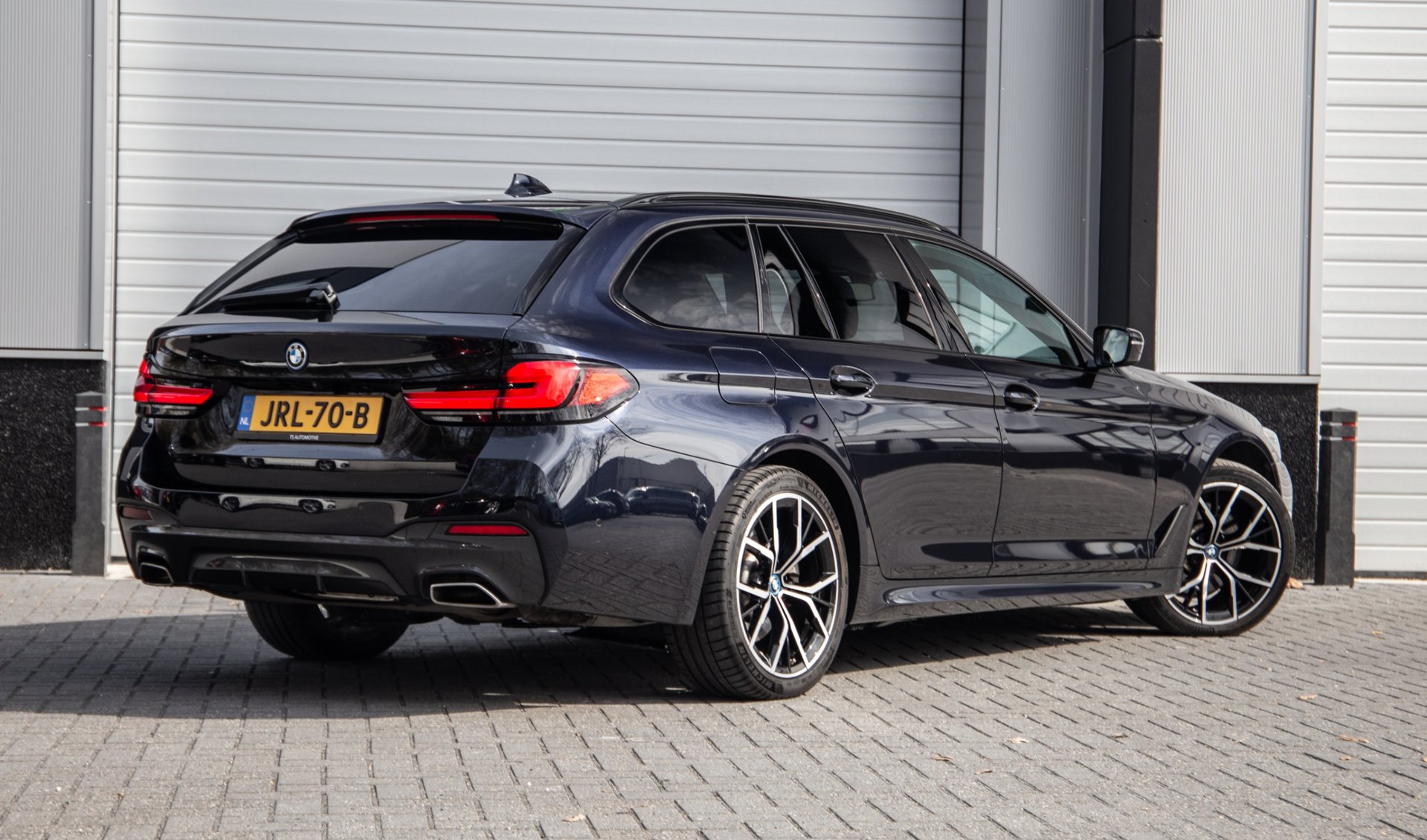Foto van BMW 530e
