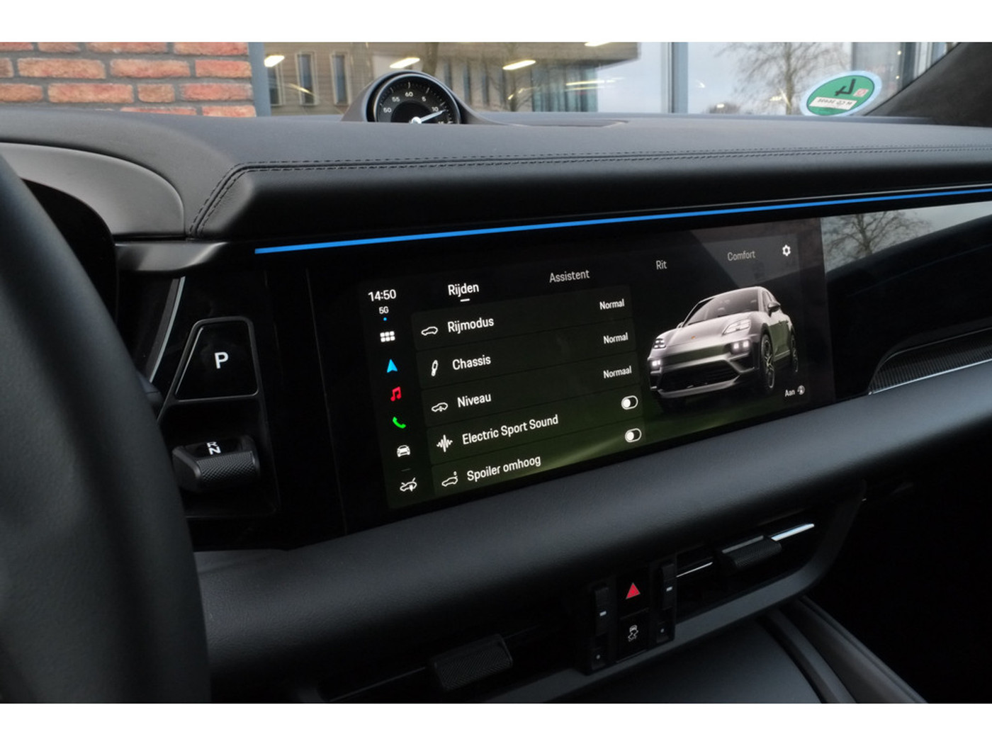 Foto van Porsche Macan Turbo