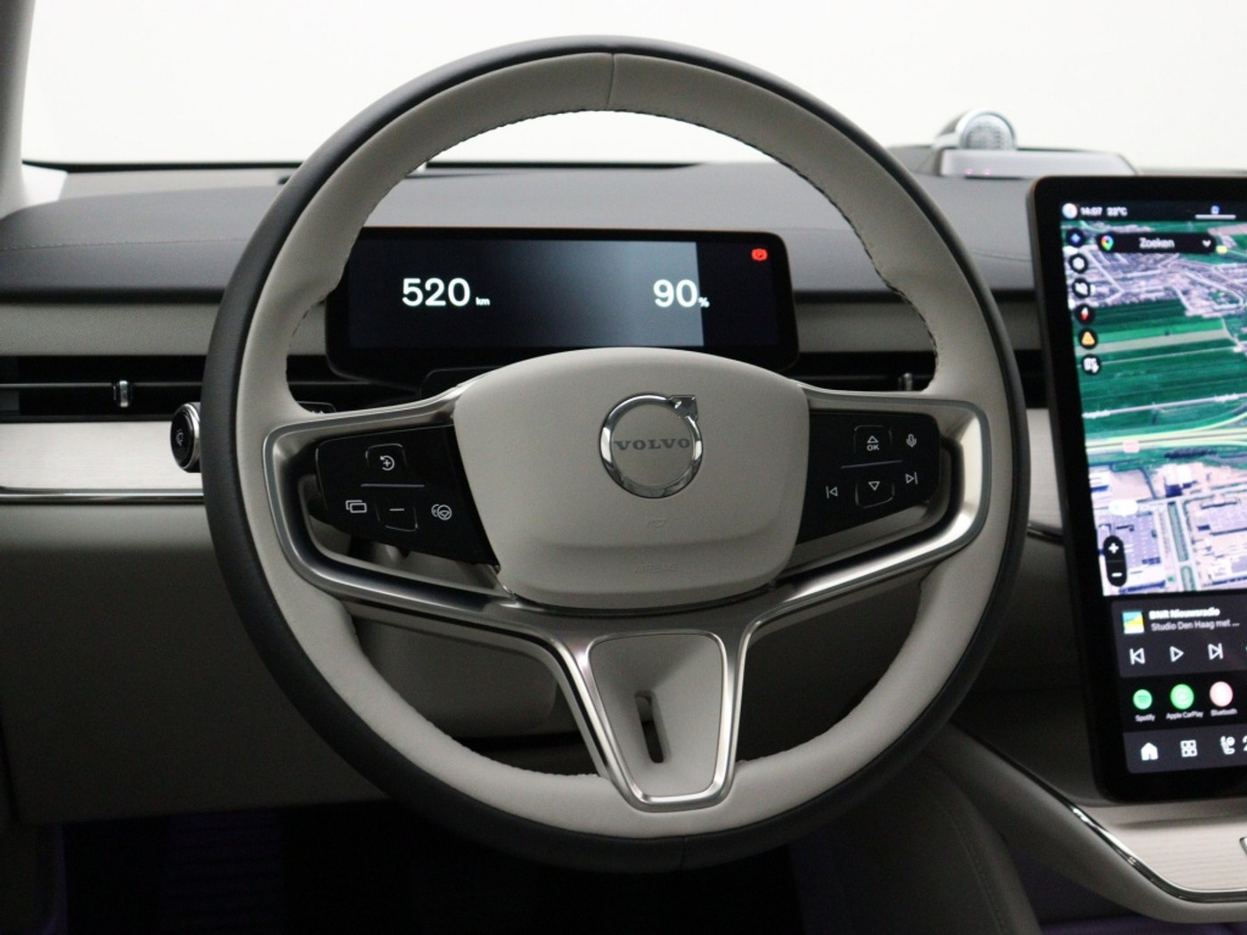 Foto van Volvo Es90