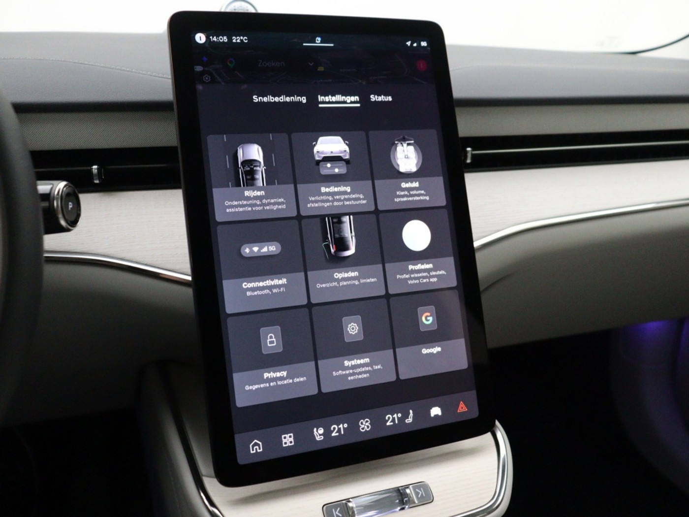 Foto van Volvo Es90