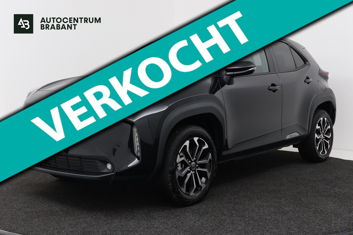 Toyota Toyota Yaris Cross 1.5 Hybrid 115 Dynamic (STOELVERWARMING, STUURVERWARMING, CAMERA, ADAPTIEVE CRUISE CONTROL, PARKEERSENSOREN) 2026 - voorkant