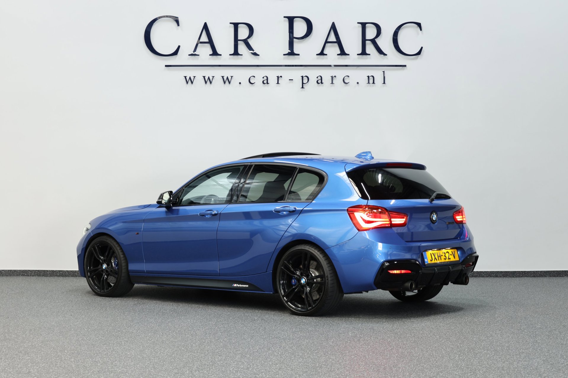 Foto van BMW M140i xDrive