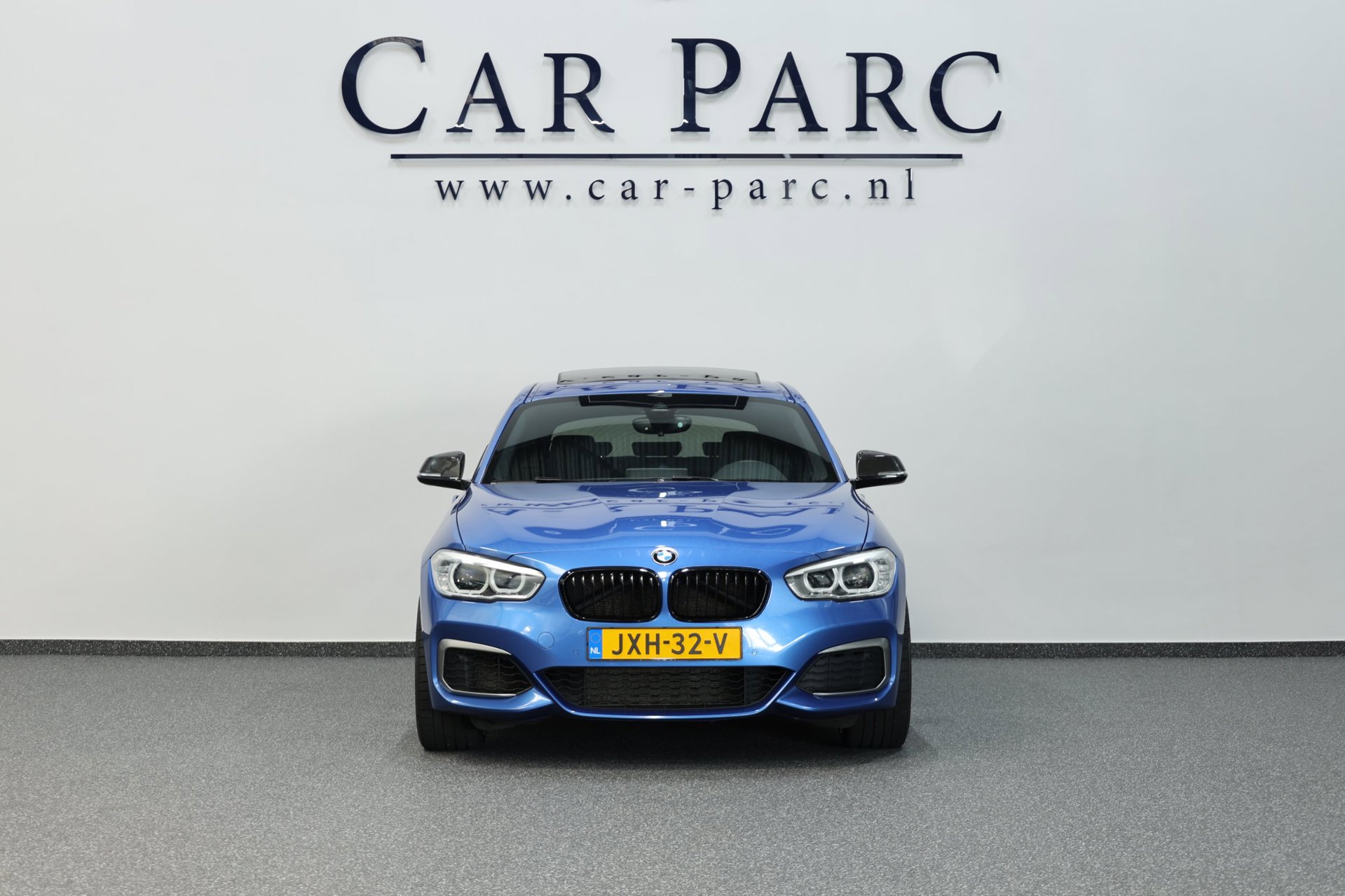 Foto van BMW M140i xDrive