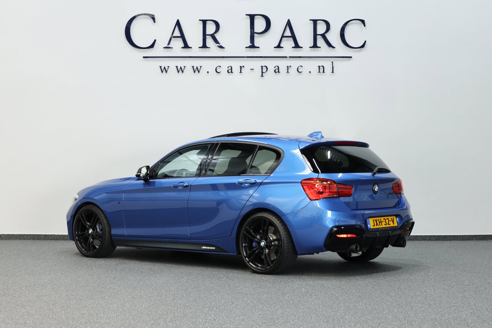 Foto van BMW M140i xDrive