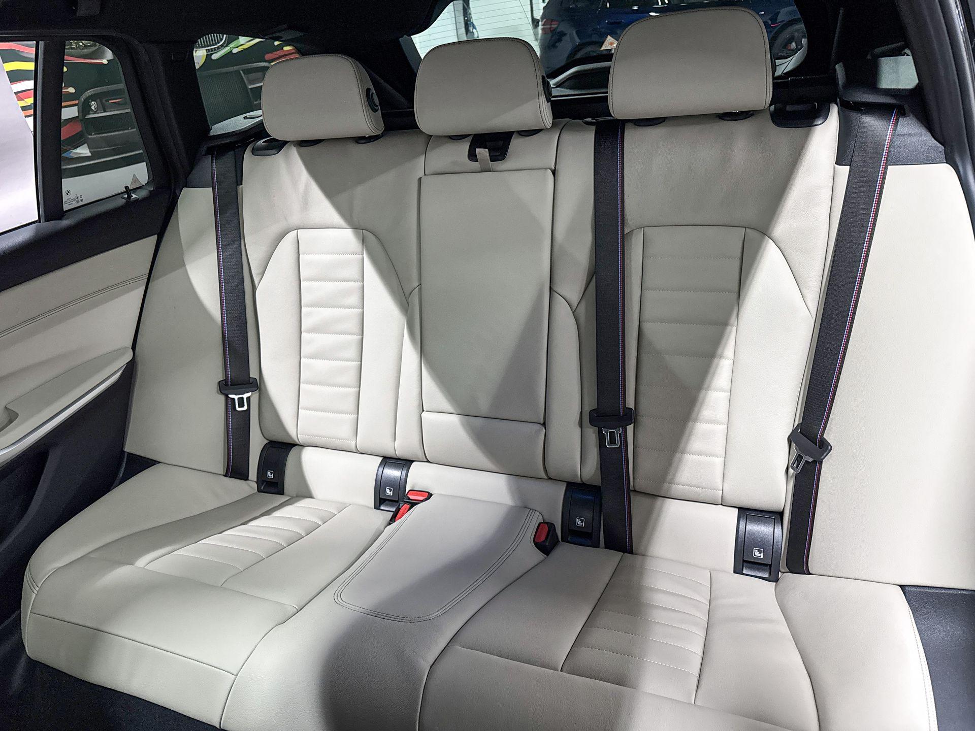 Foto van BMW 330e