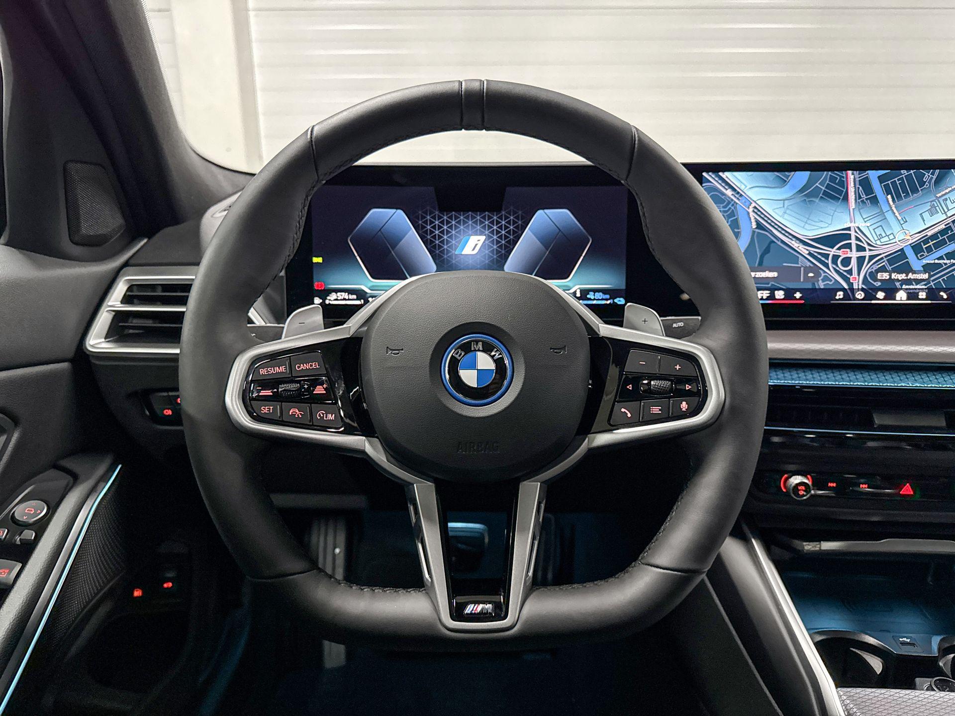 Foto van BMW 330e