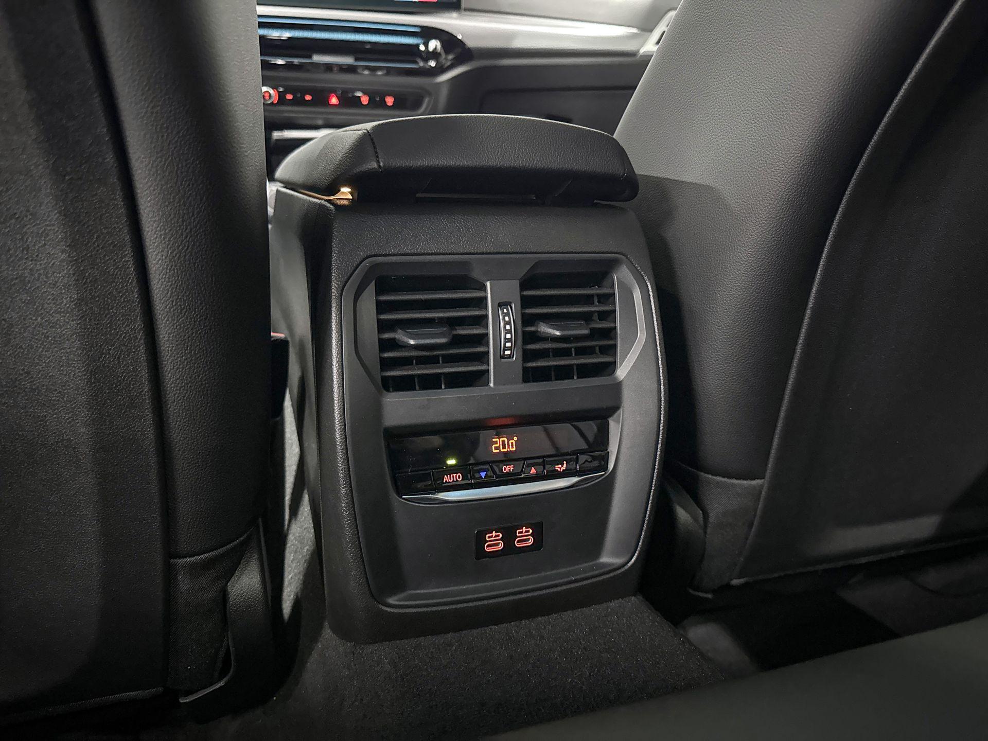 Foto van BMW 330e