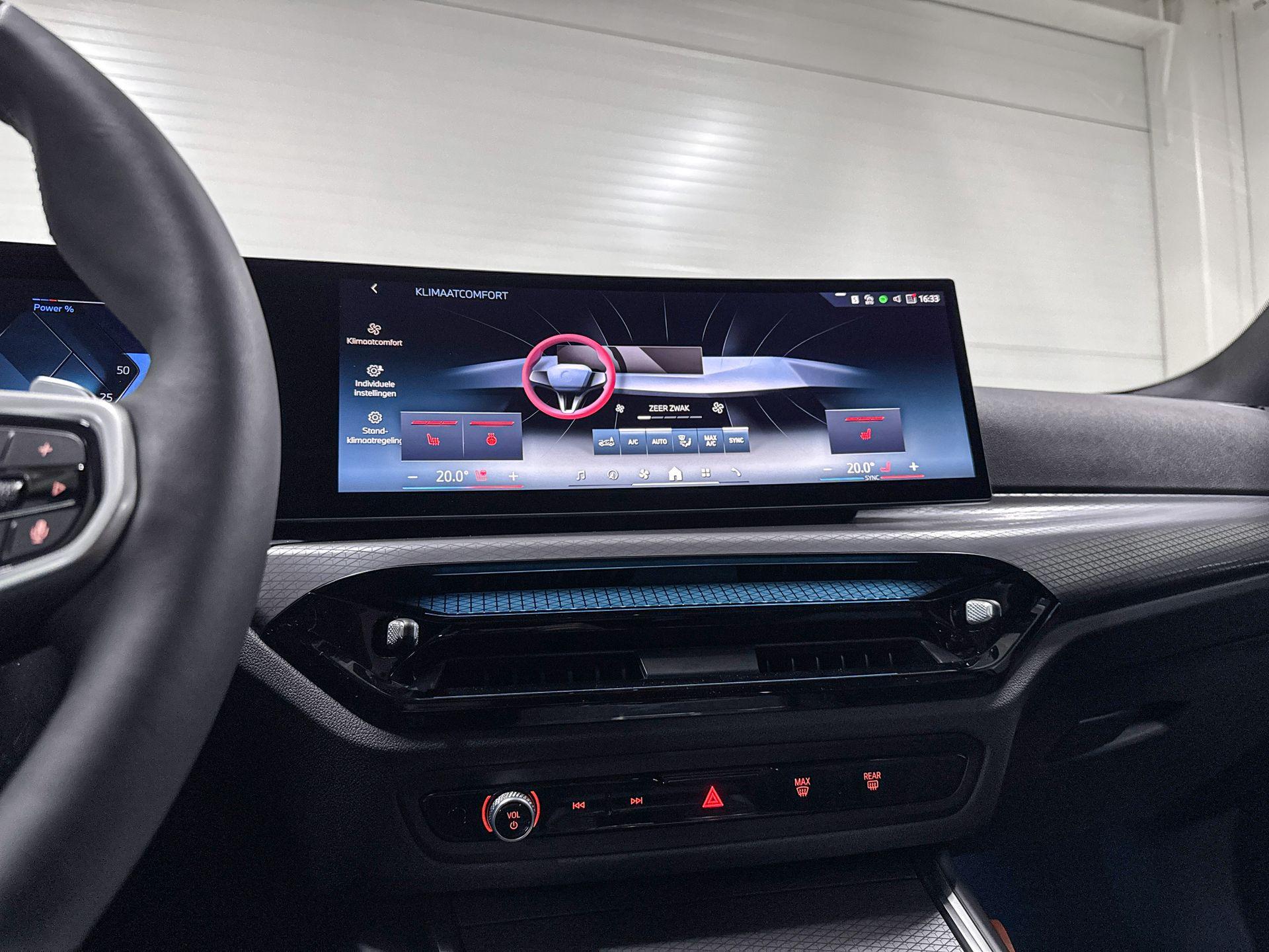Foto van BMW 330e