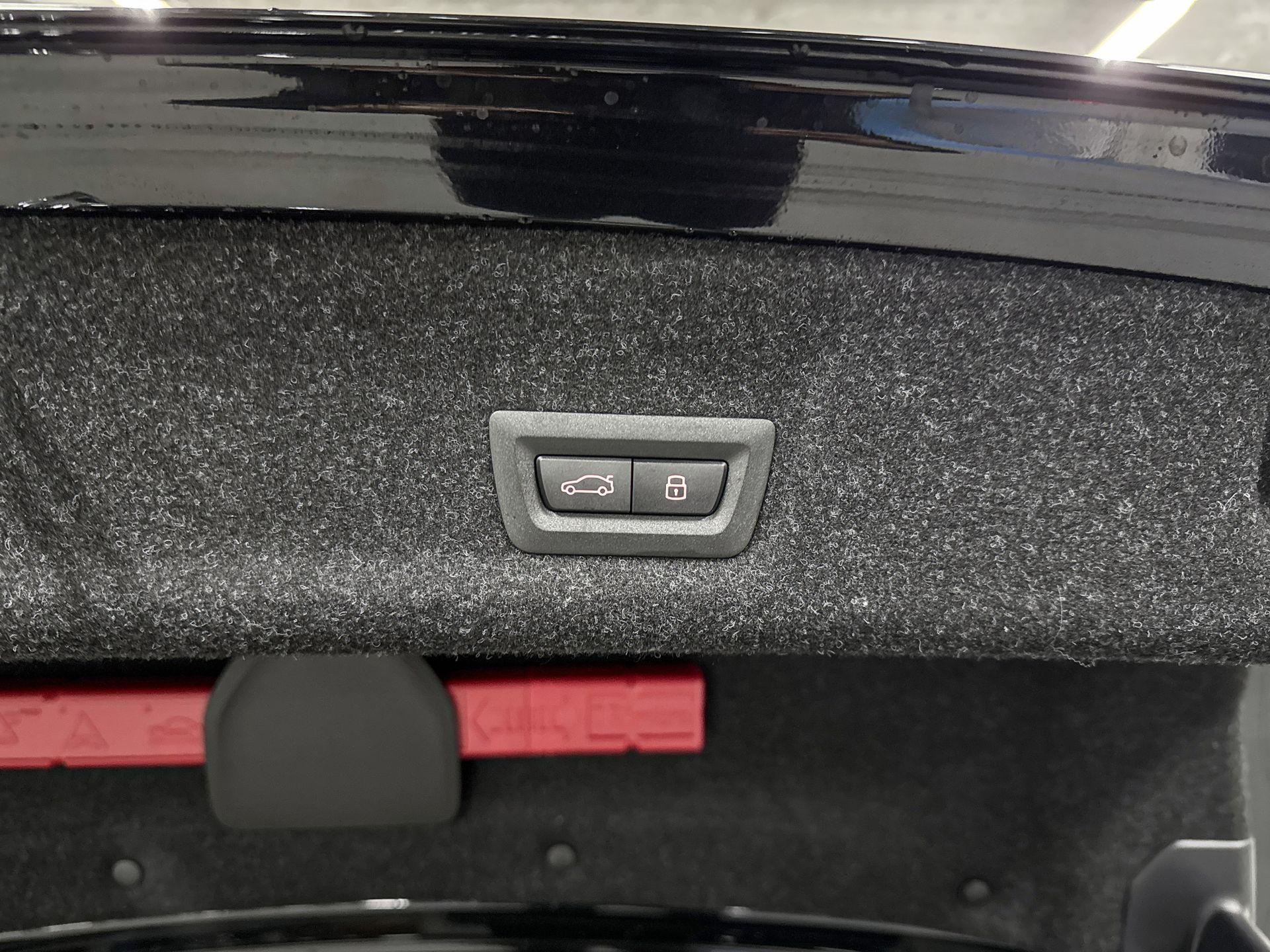 Foto van BMW 330e