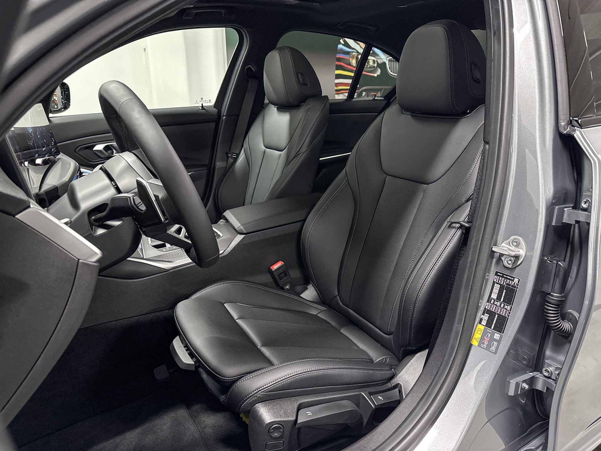 Foto van BMW 330e