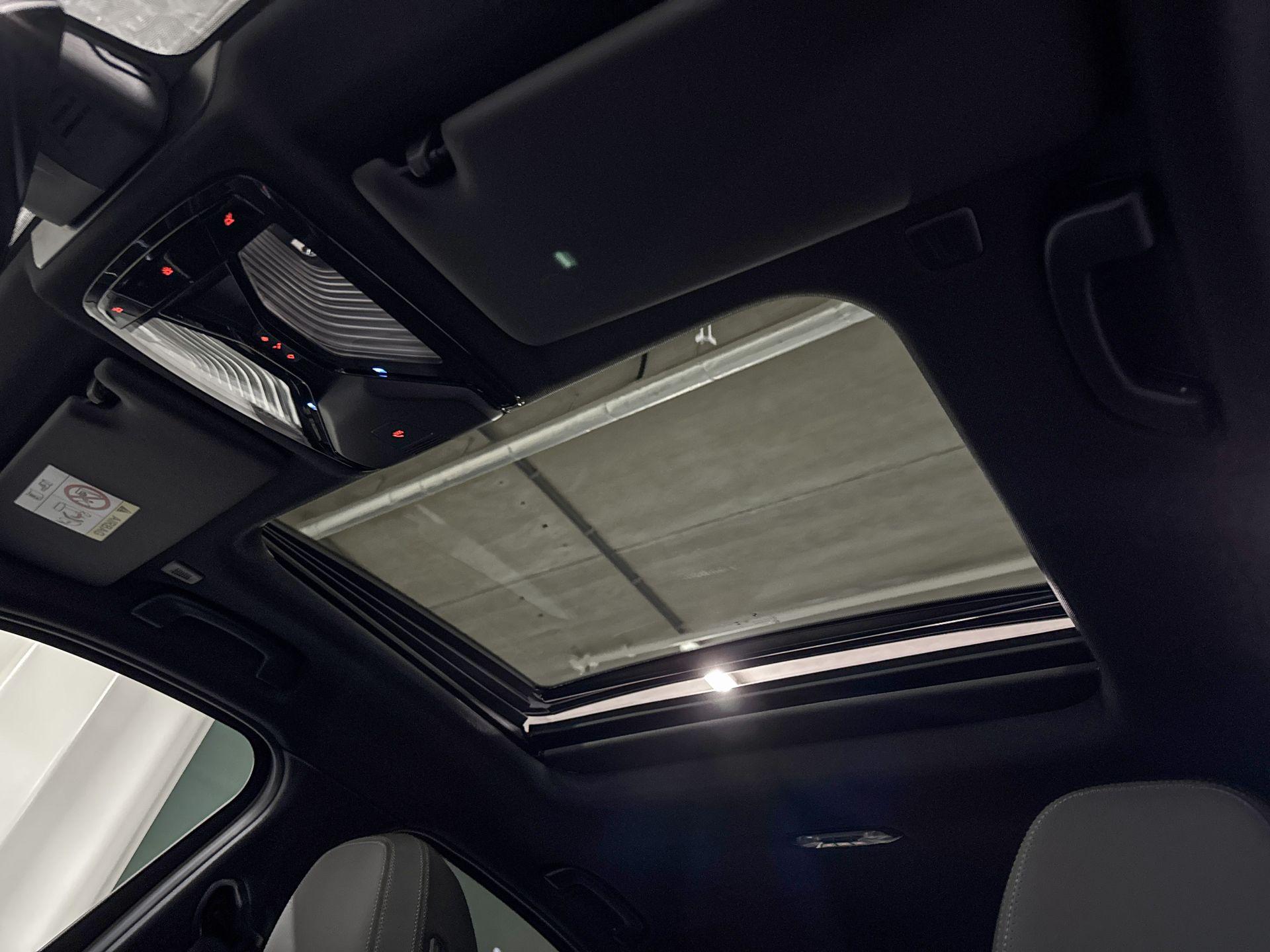 Foto van BMW 330e