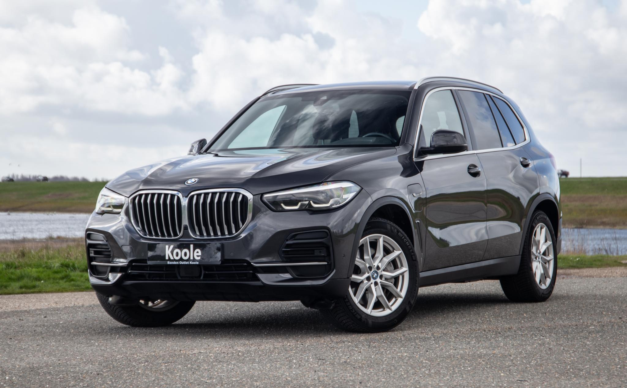 Foto van BMW X5 Xdrive45e