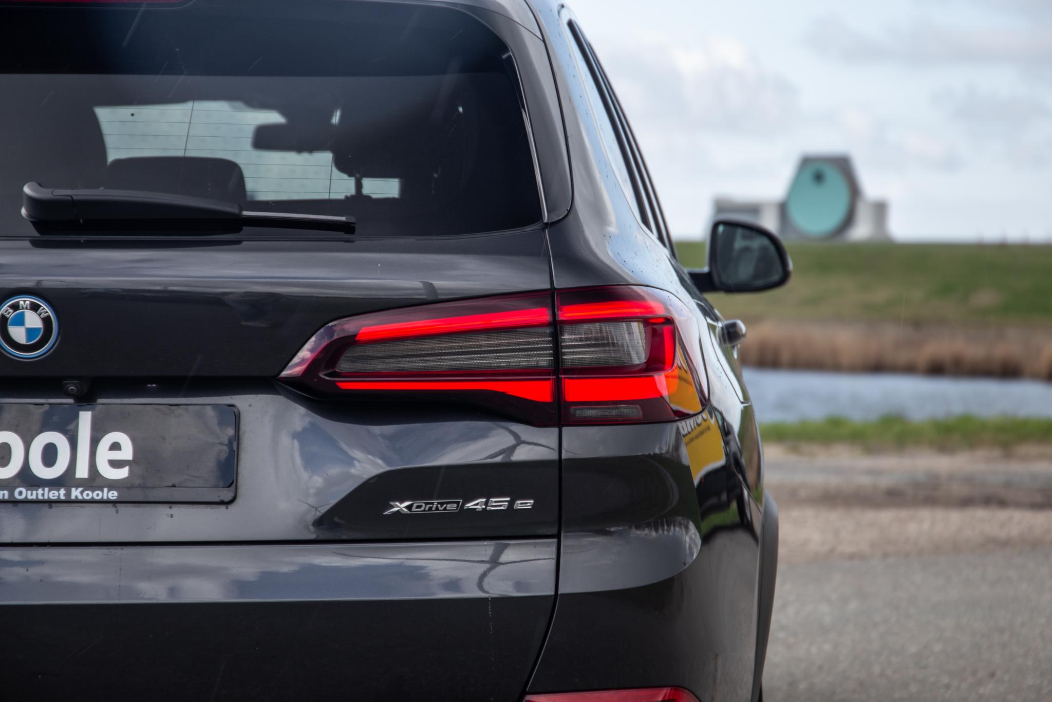 Foto van BMW X5 Xdrive45e