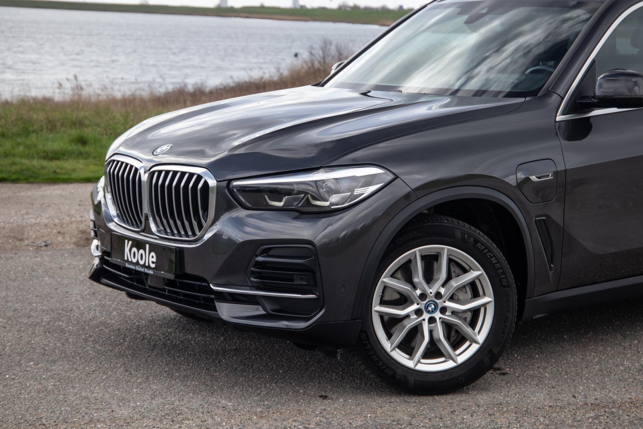 Foto van BMW X5 Xdrive45e