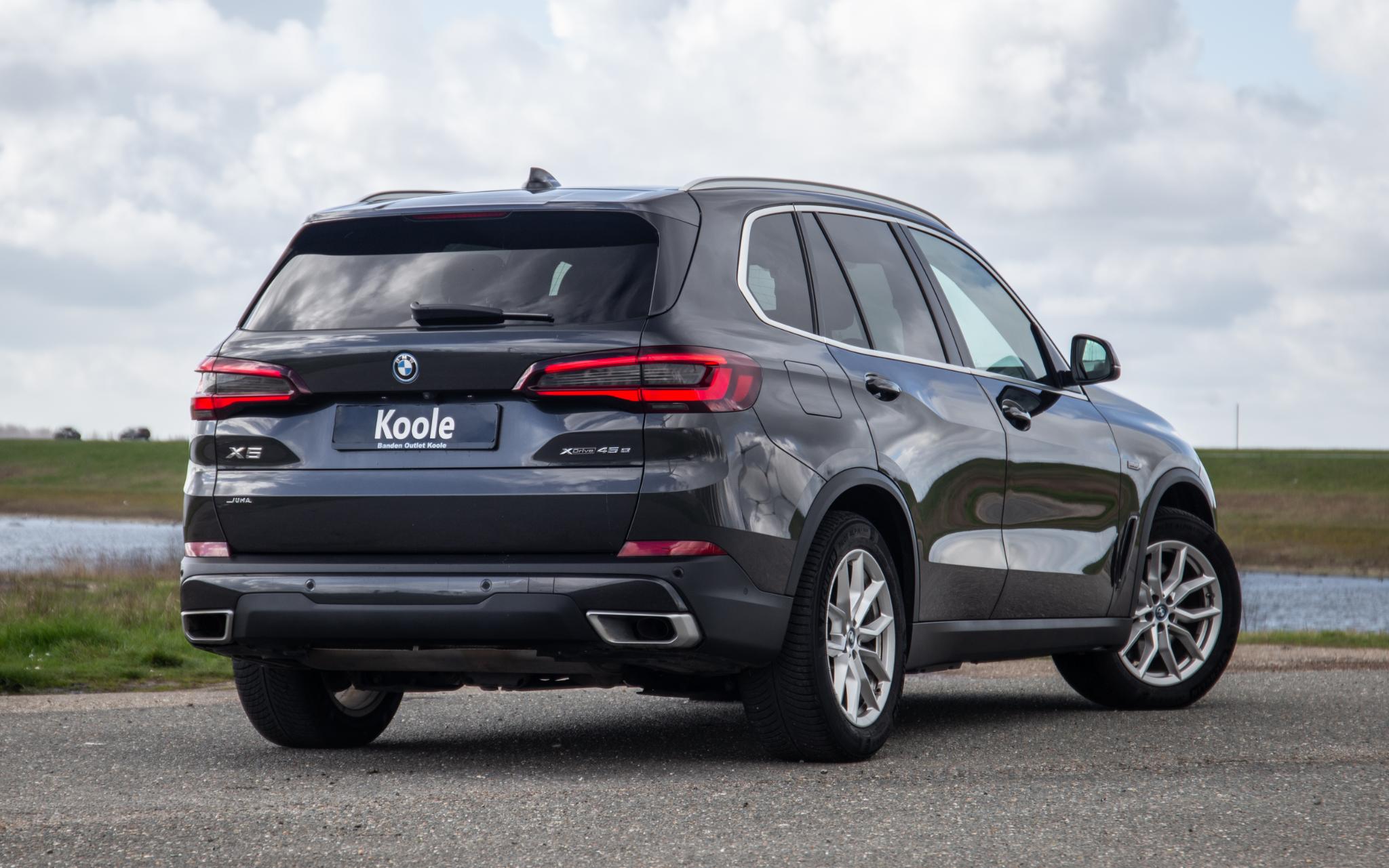 Foto van BMW X5 Xdrive45e