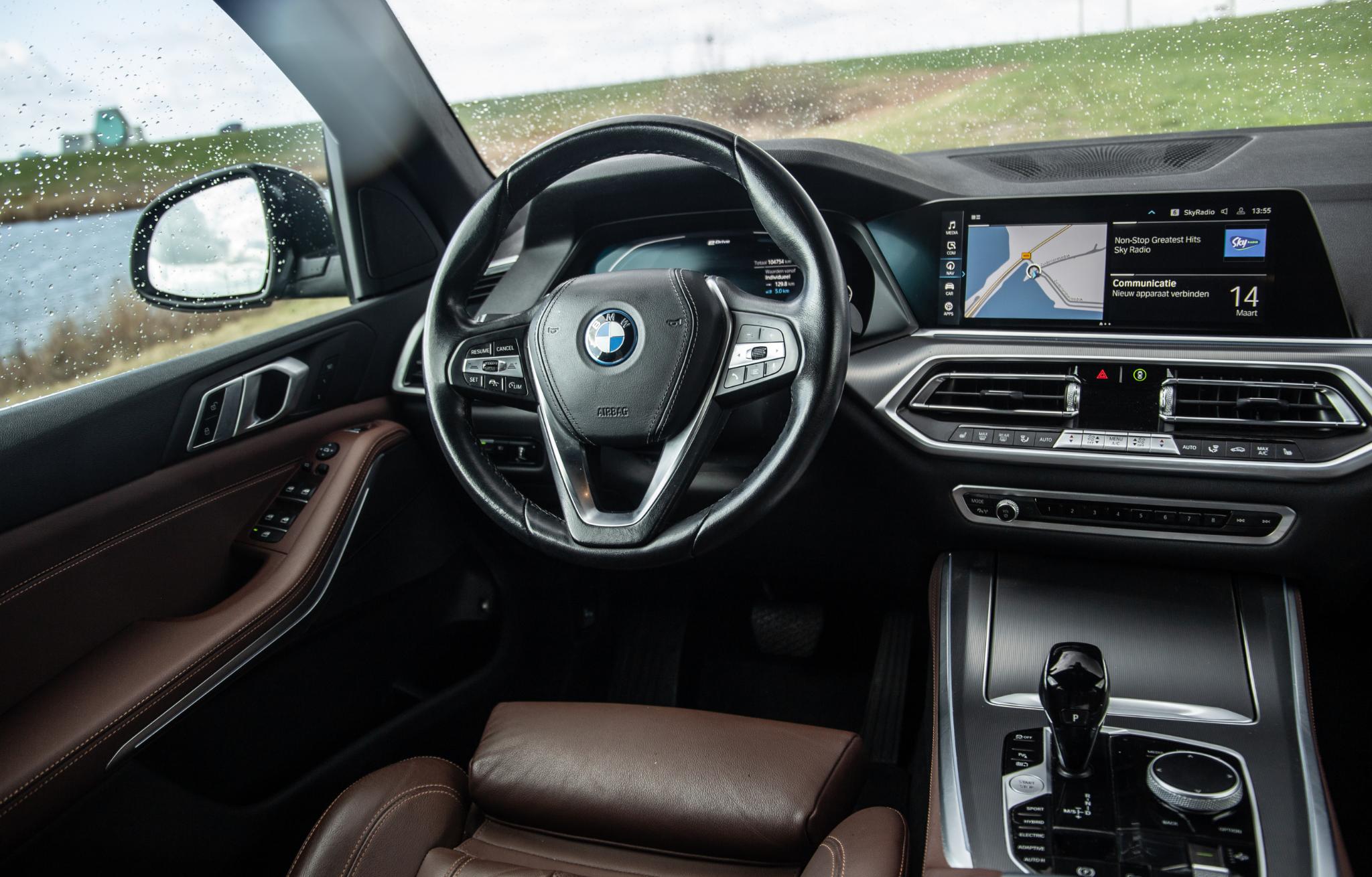 Foto van BMW X5 Xdrive45e