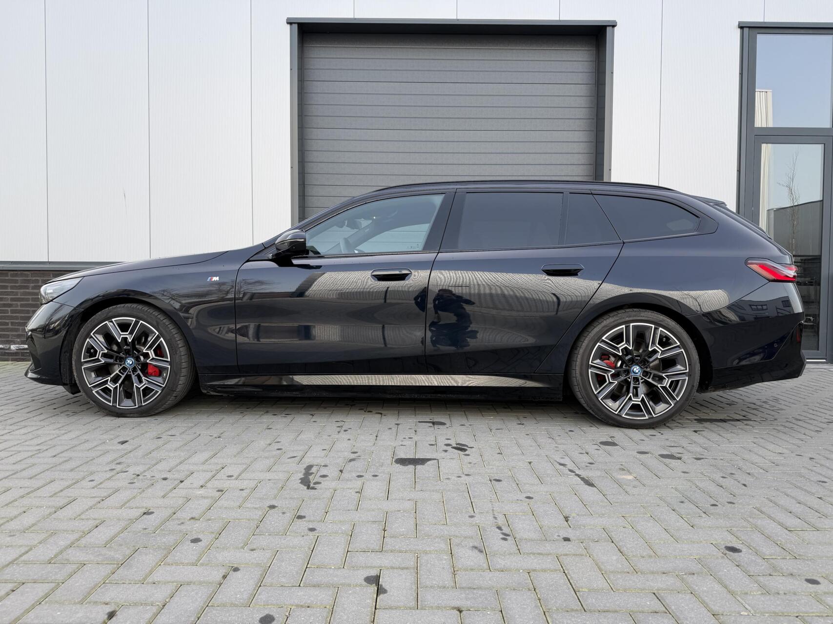Foto van BMW I5 Touring