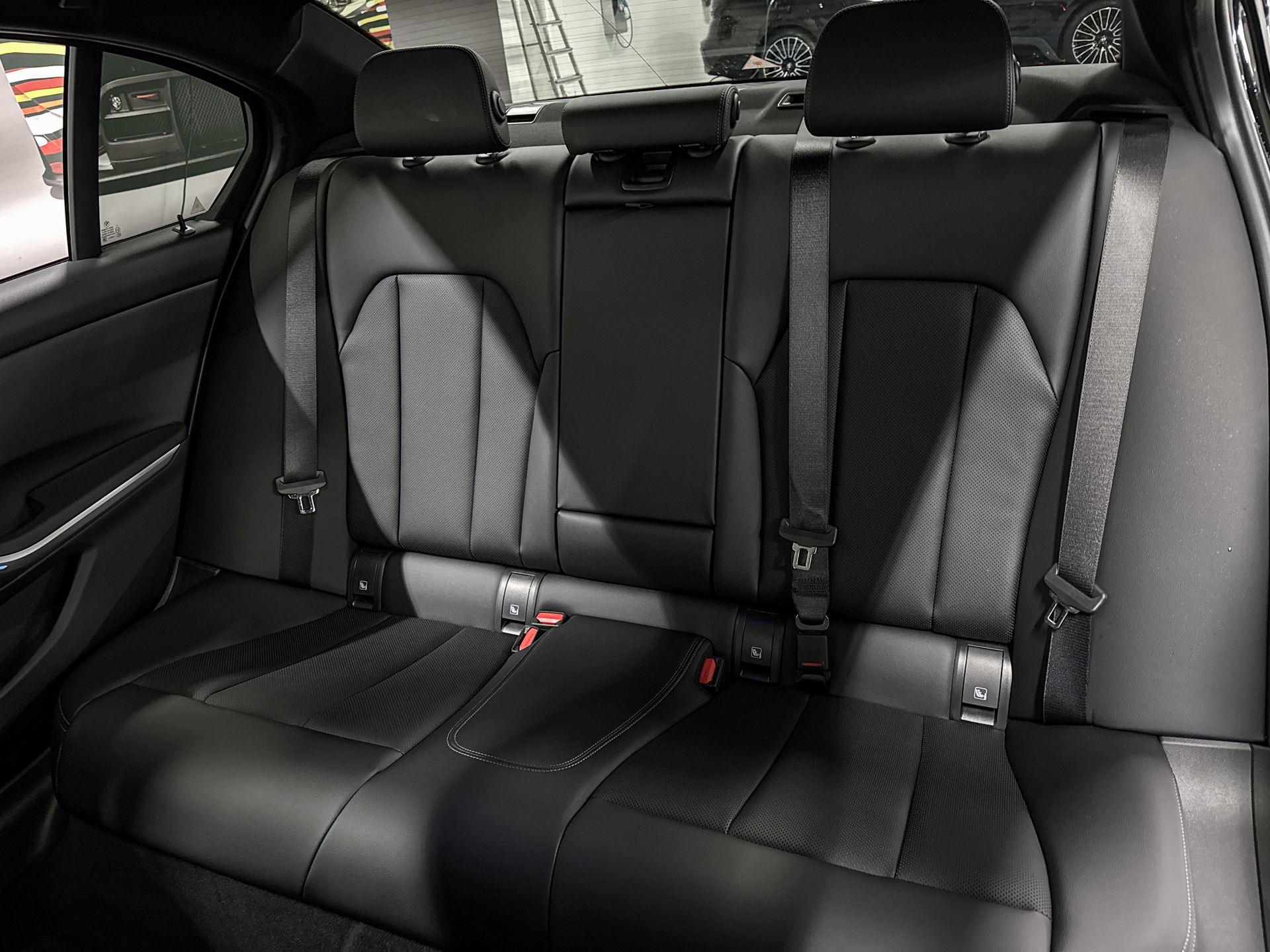 Foto van BMW 318i