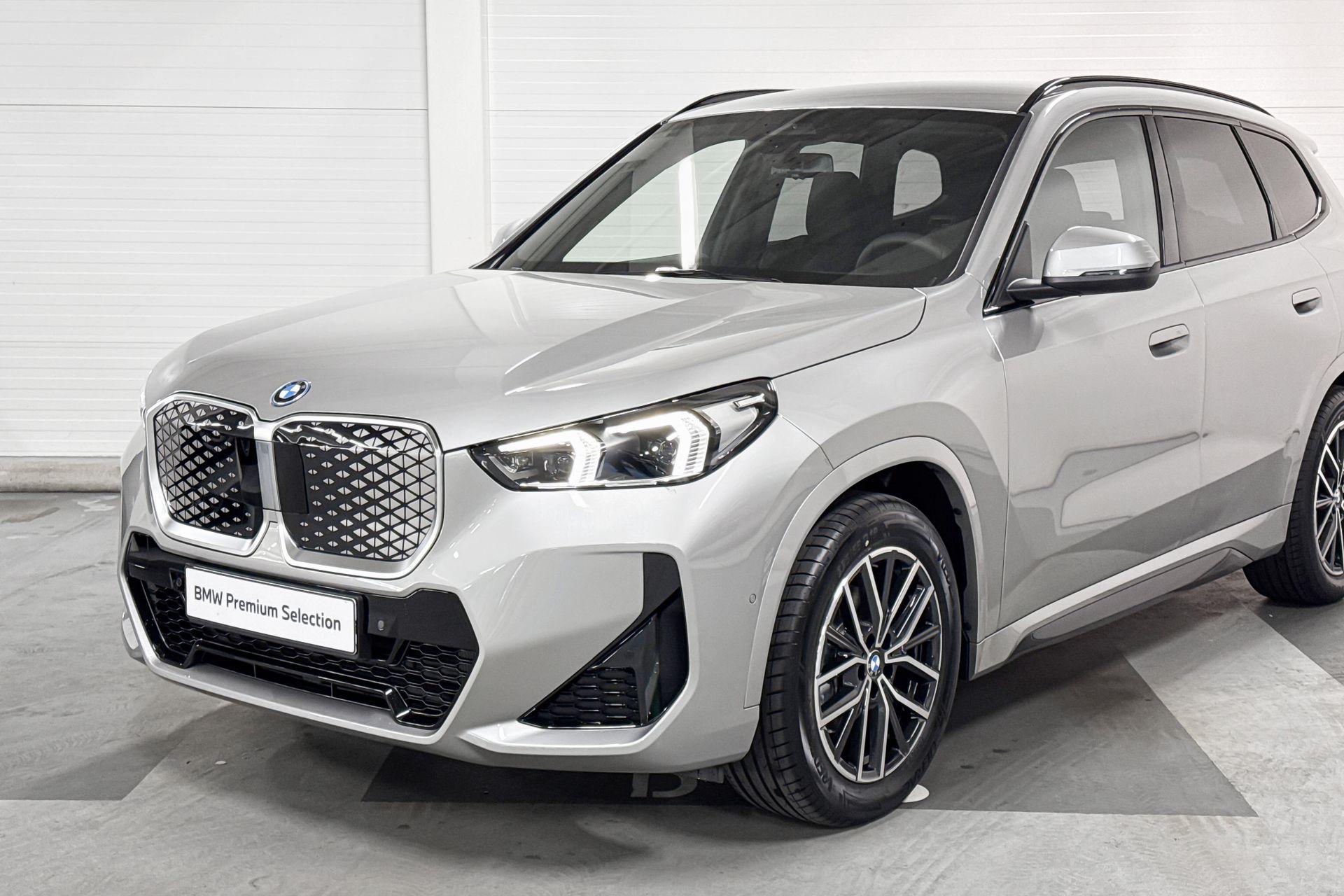Foto van BMW Ix1 Edrive20