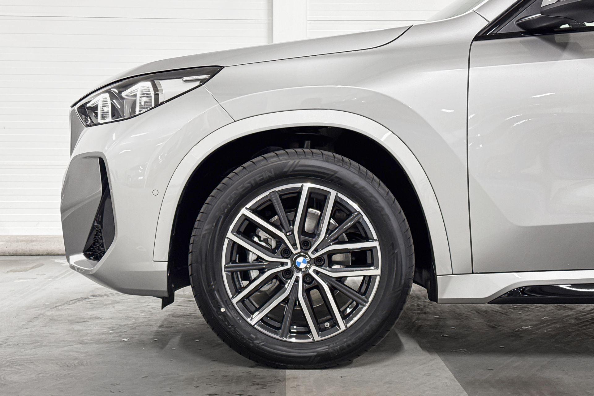 Foto van BMW Ix1 Edrive20