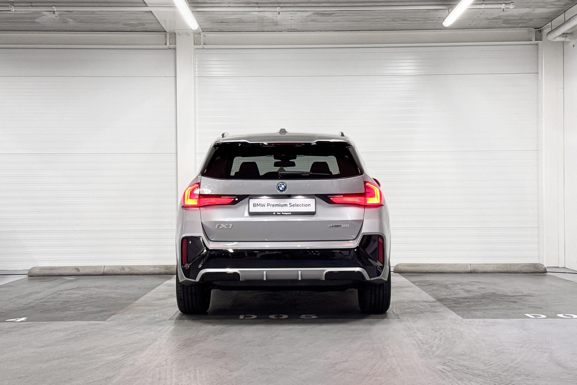 Foto van BMW Ix1 Edrive20