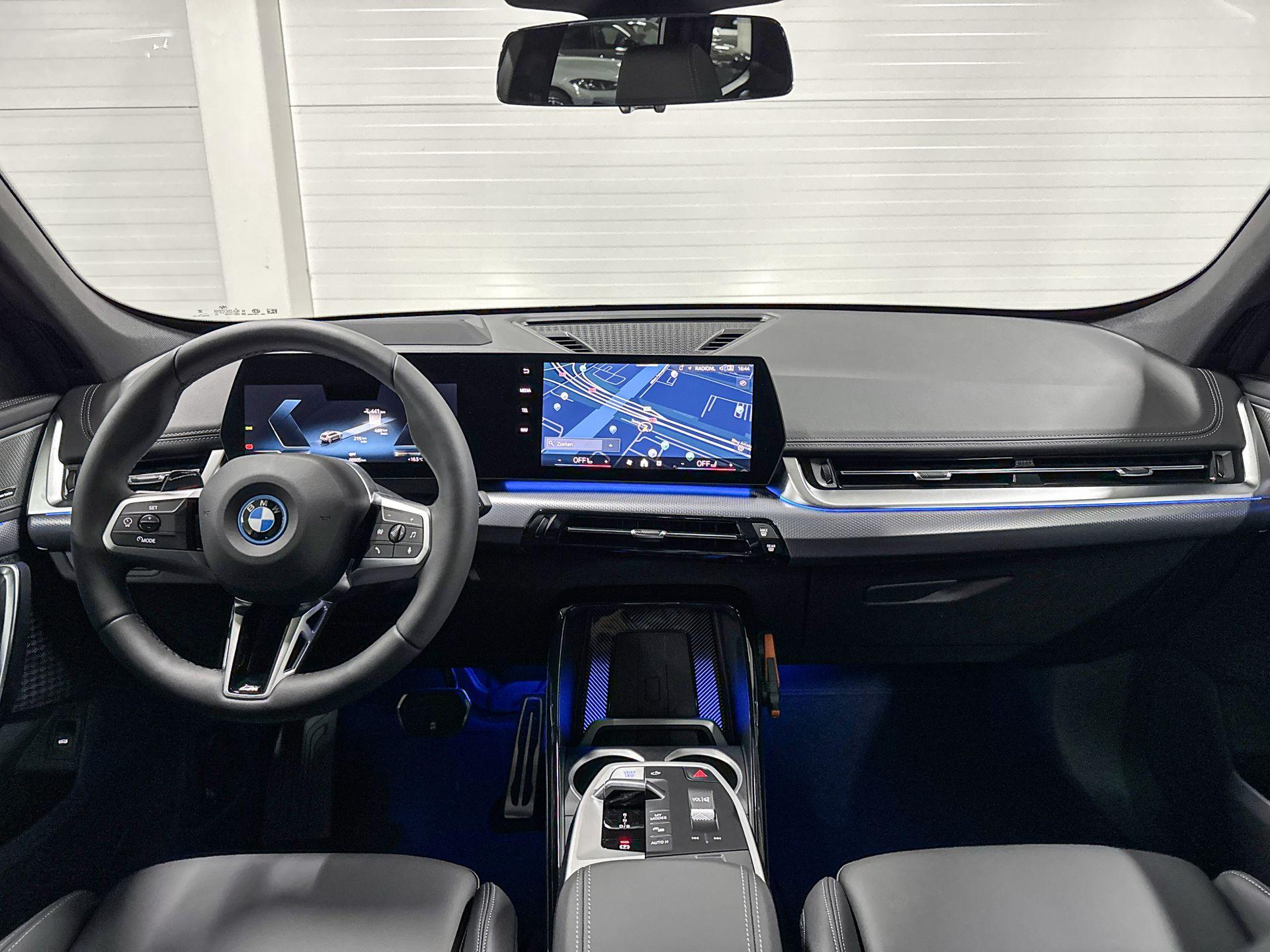 Foto van BMW Ix1 Edrive20