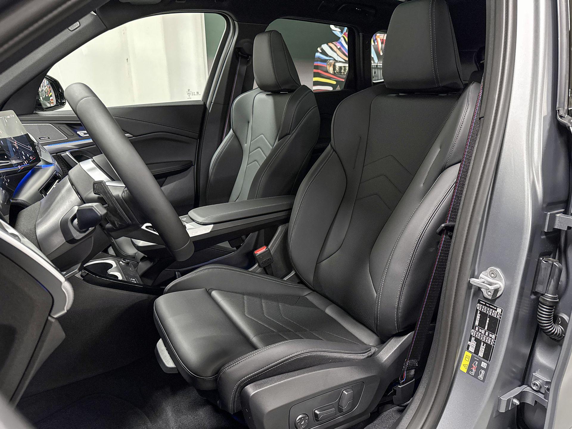Foto van BMW Ix1 Edrive20