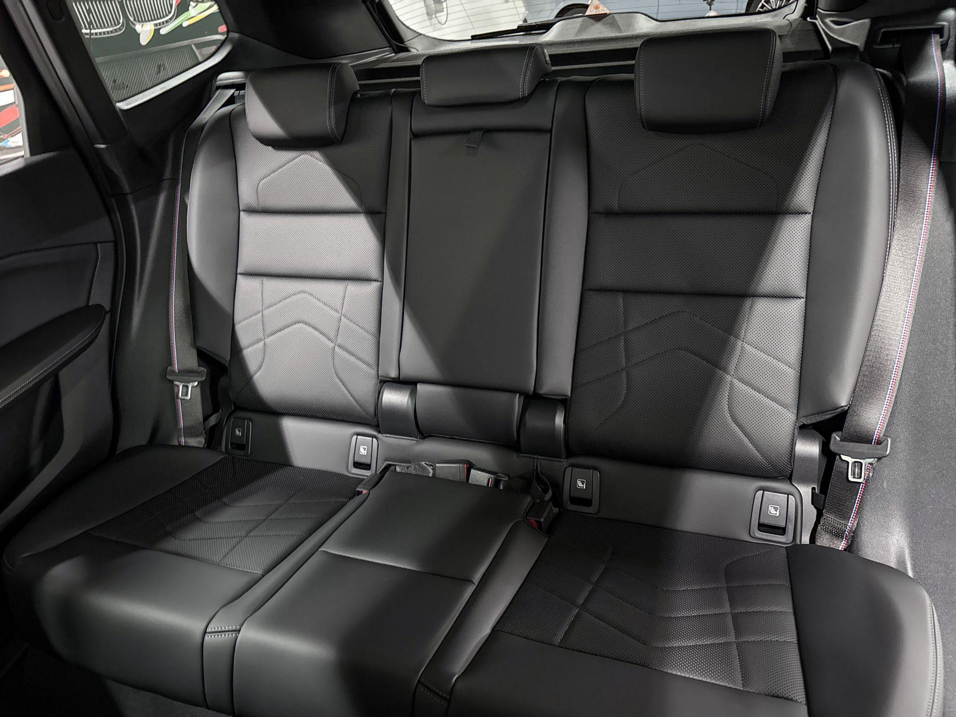 Foto van BMW Ix1 Edrive20