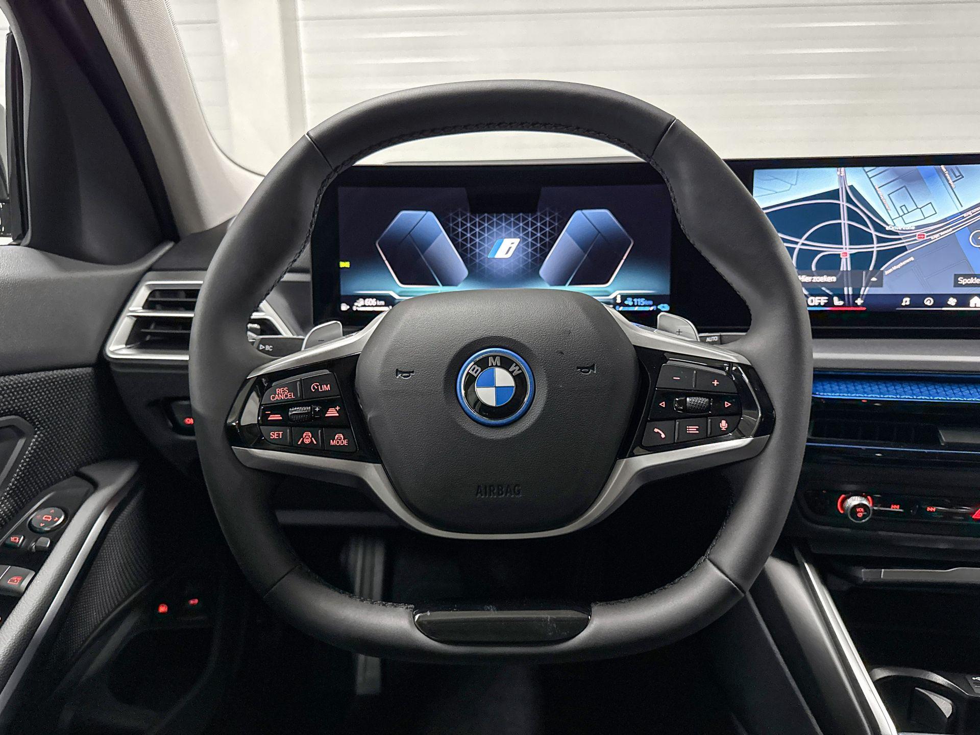 Foto van BMW 330e
