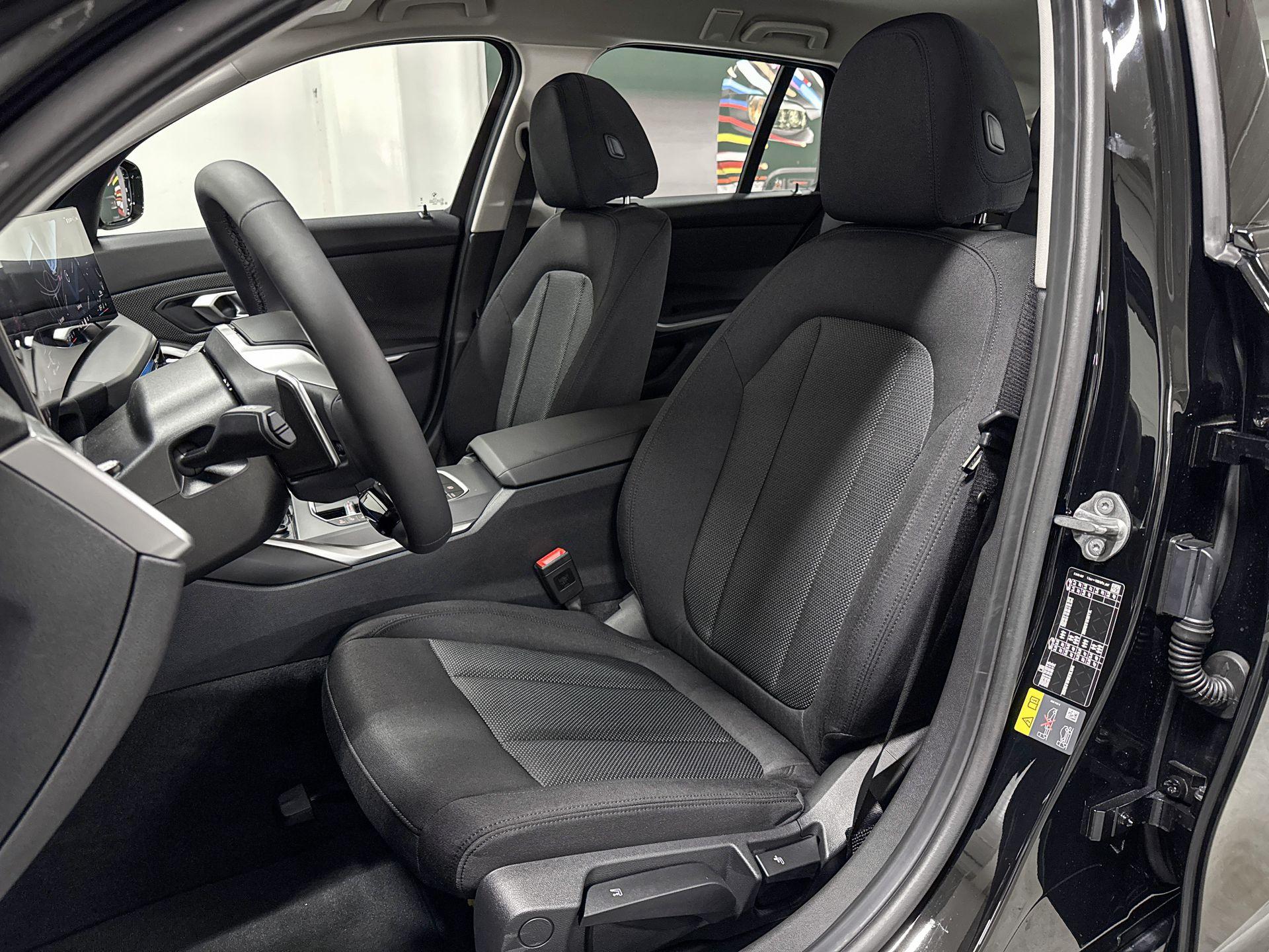 Foto van BMW 330e