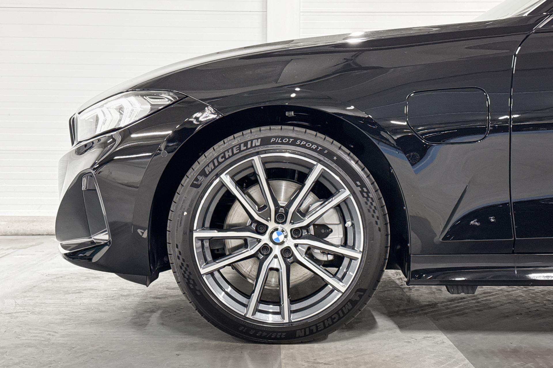 Foto van BMW 330e
