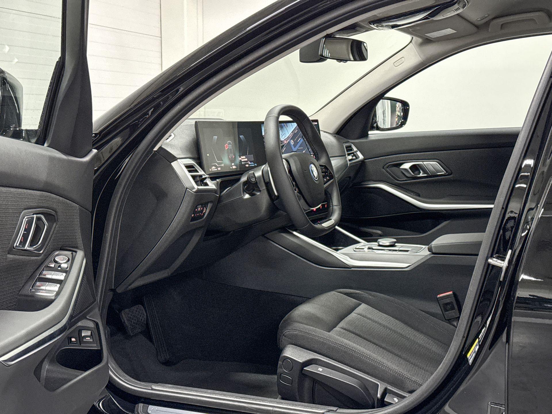 Foto van BMW 330e