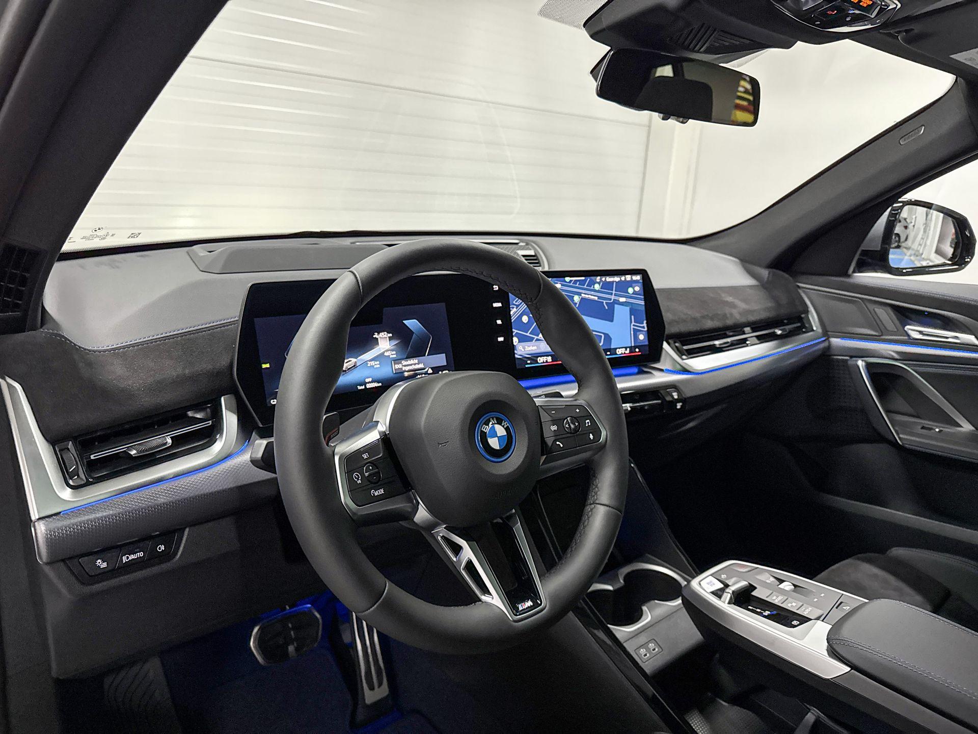 Foto van BMW Ix2 Edrive20