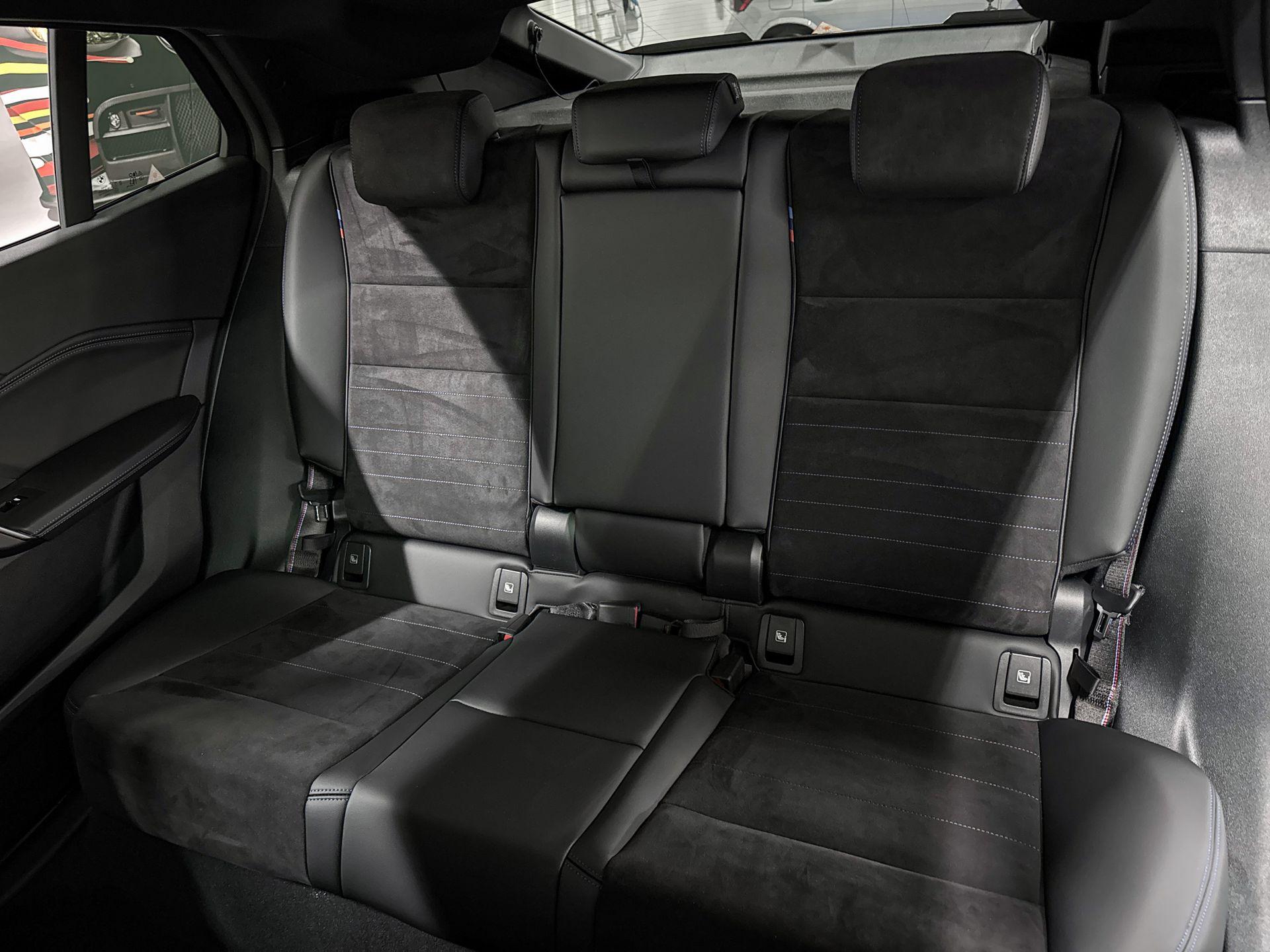 Foto van BMW Ix2 Edrive20