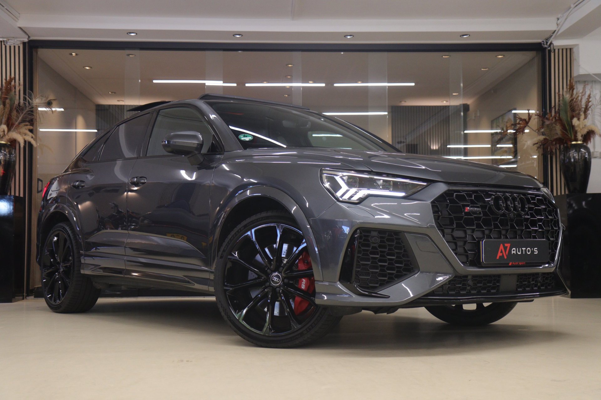 Foto van Audi RS Q3 Sportback