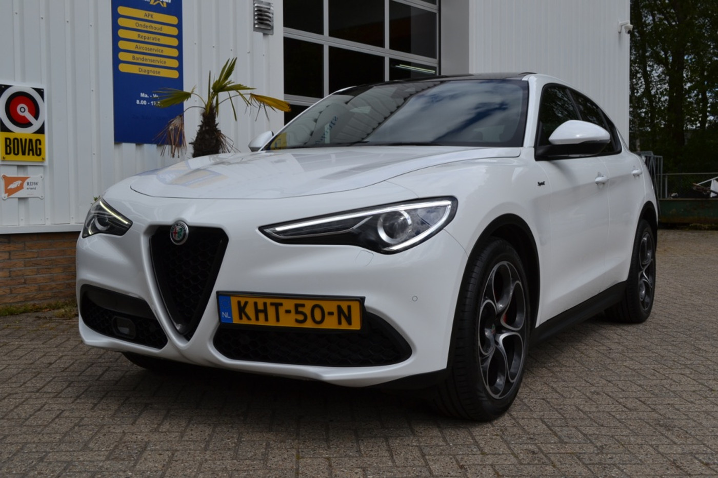 Alfa Romeo Stelvio 2.0 T AWD Sprint 2021 - voorkant