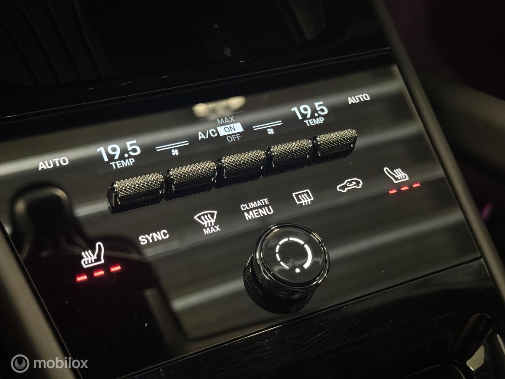 Foto van Porsche Cayenne S E-hybrid
