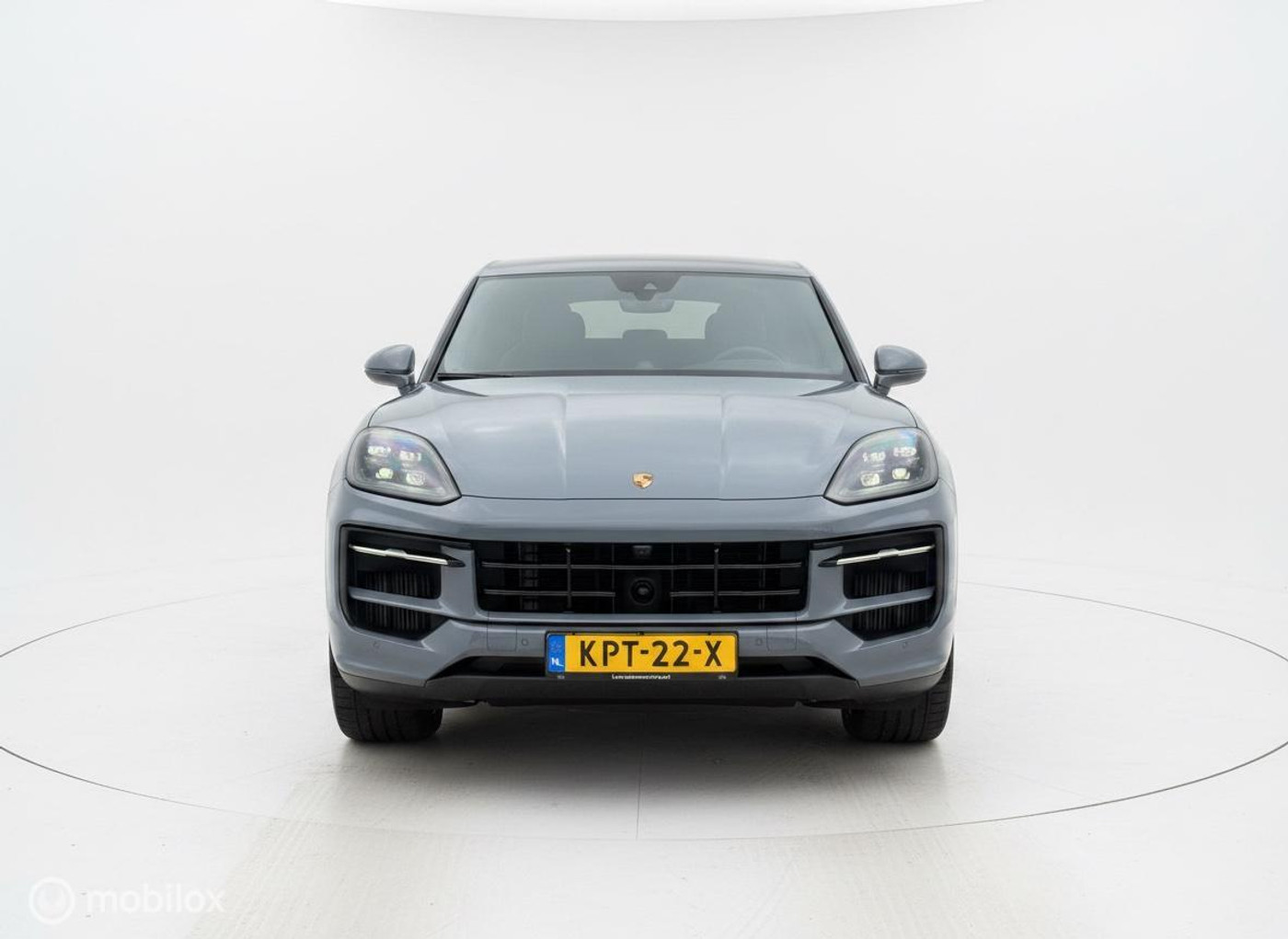 Foto van Porsche Cayenne S E-hybrid