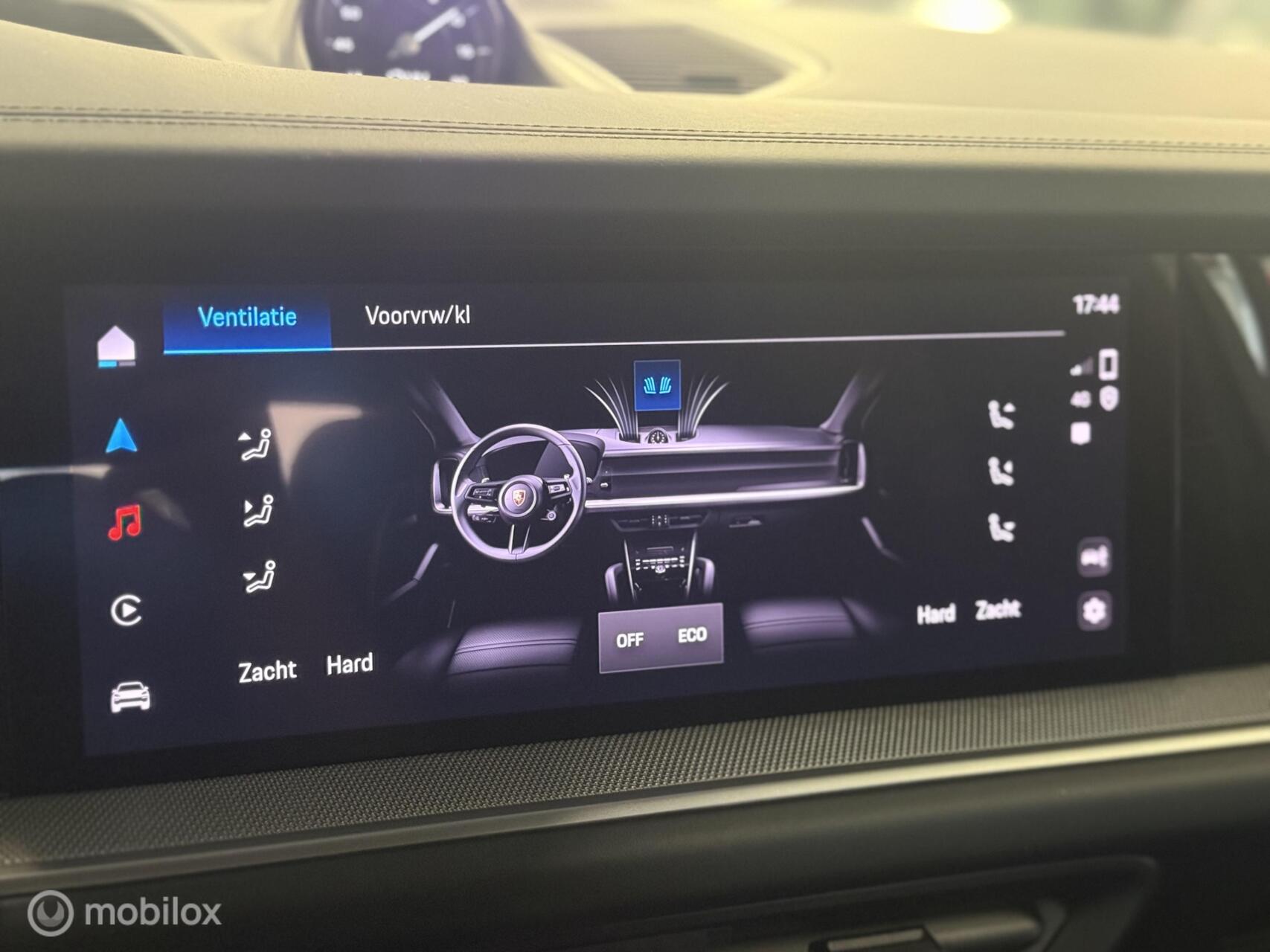 Foto van Porsche Cayenne S E-hybrid