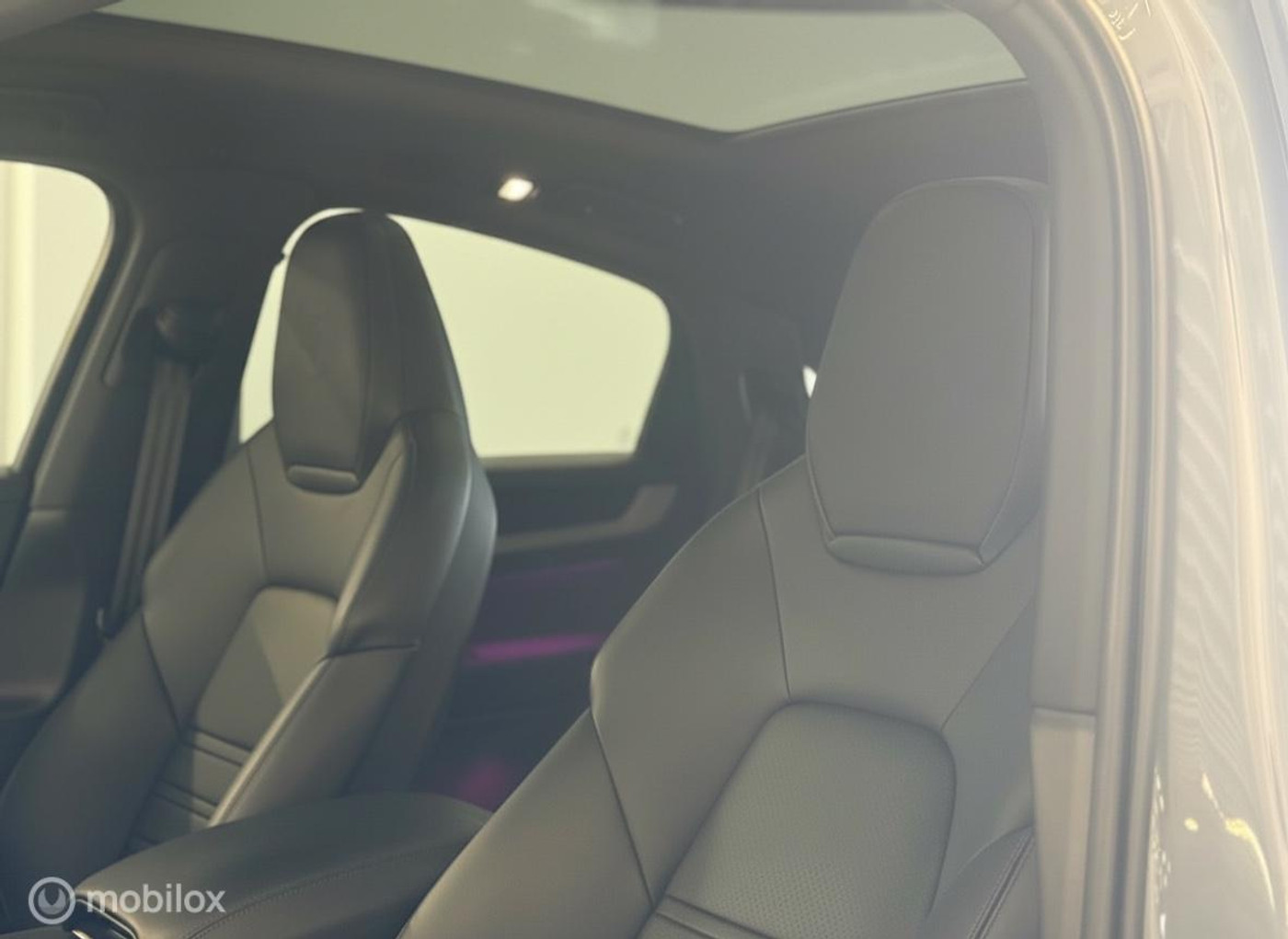 Foto van Porsche Cayenne S E-hybrid