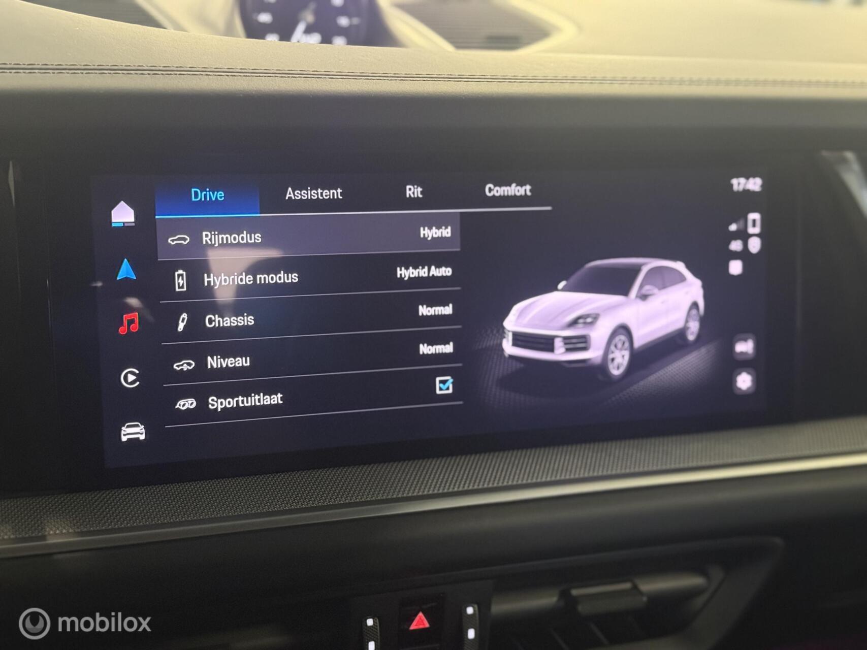 Foto van Porsche Cayenne S E-hybrid