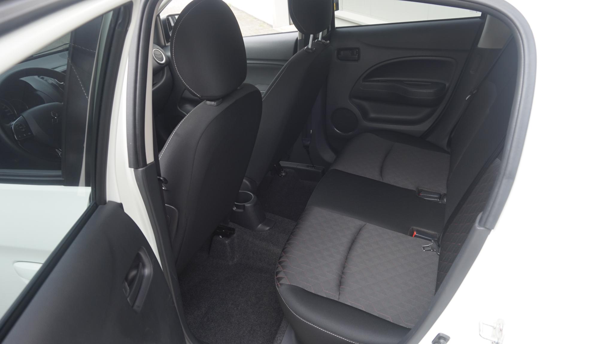 Foto van Mitsubishi Mitsubishi Space Star