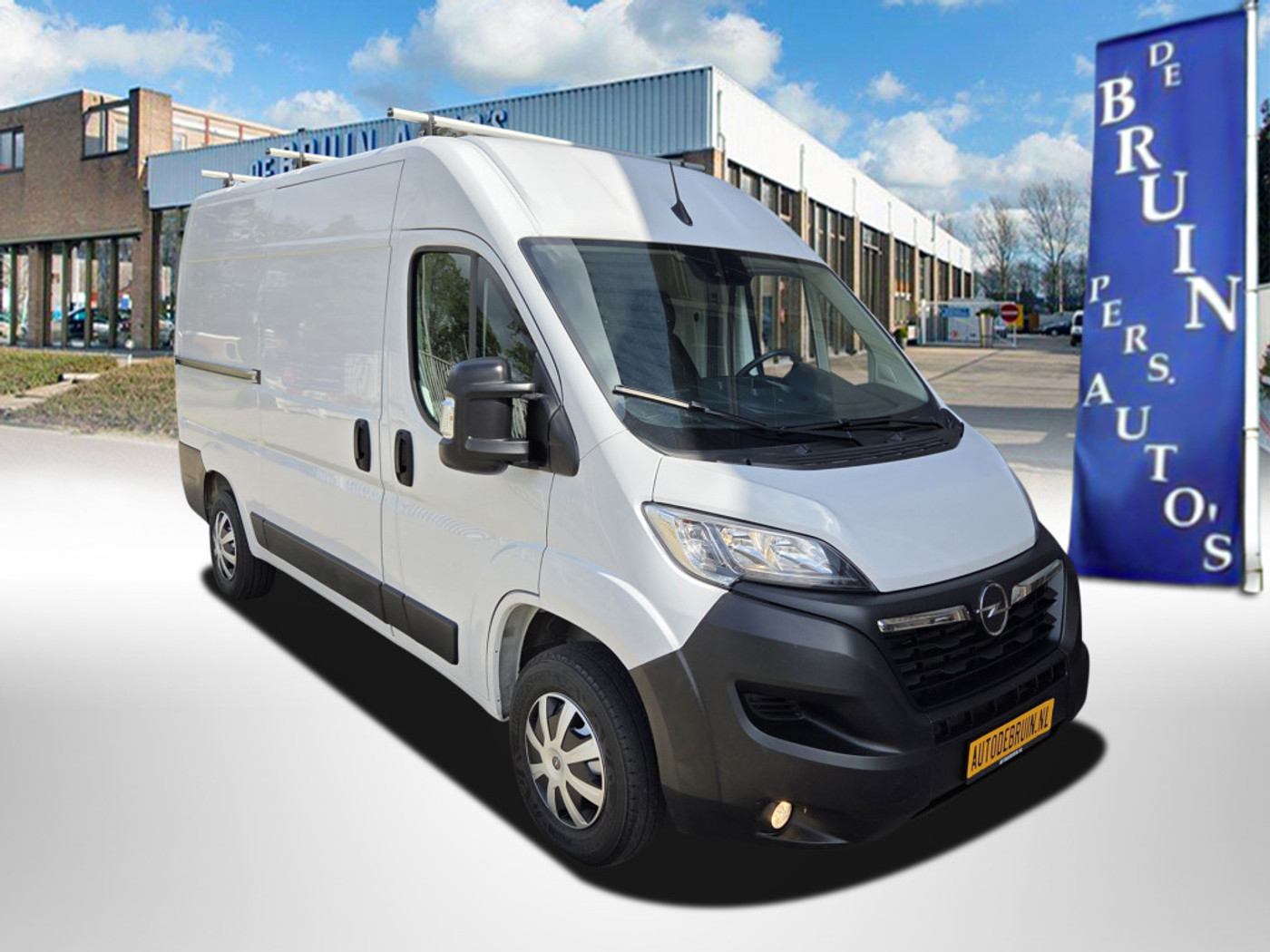 Opel Movano 103Kw/140Pk  L2H2 Links & Rechts Schuifdeur Airco Cruisecontrol 2500Kg Trekhaak 2023 - voorkant