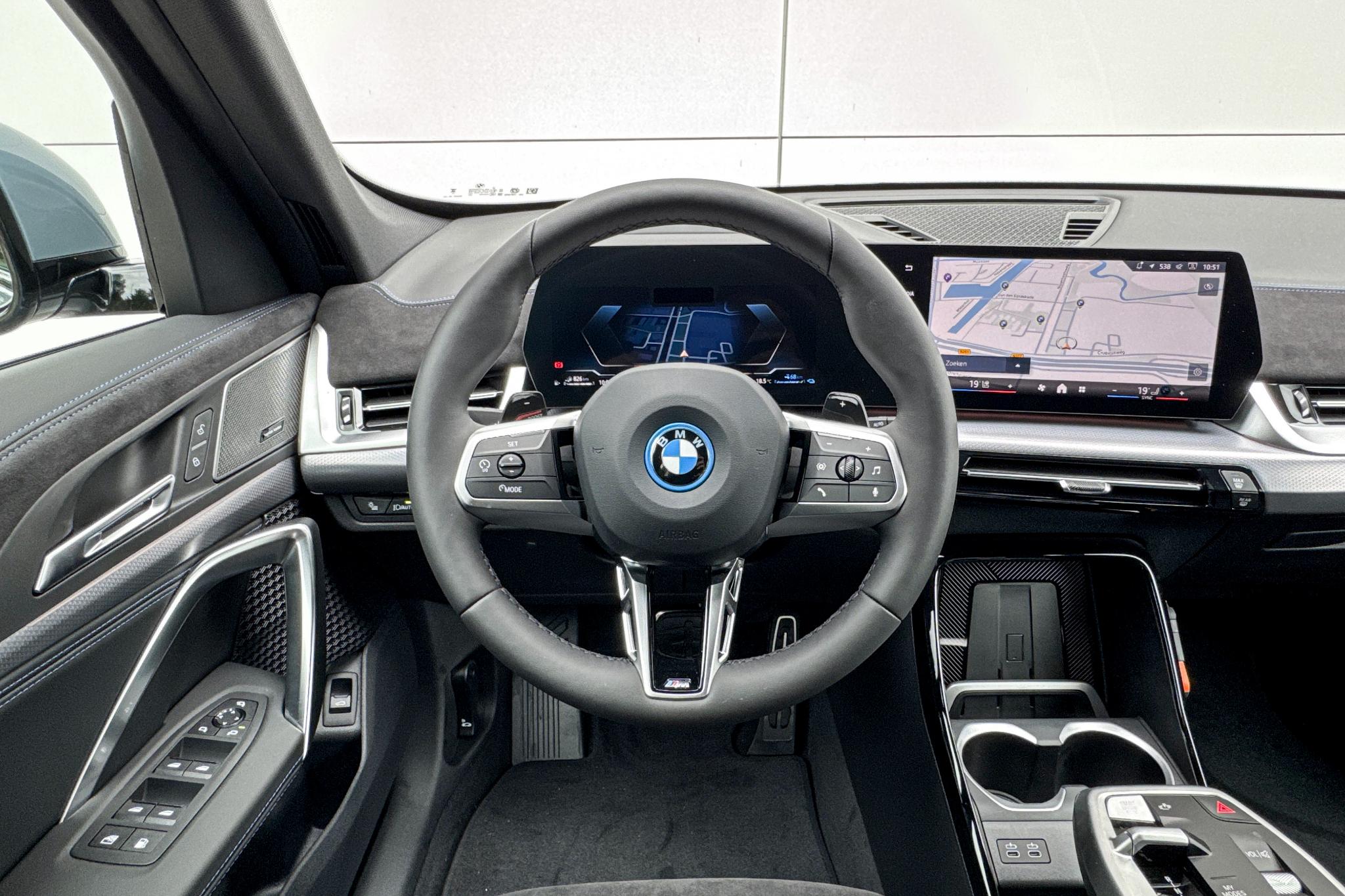 Foto van BMW X1 Xdrive25e