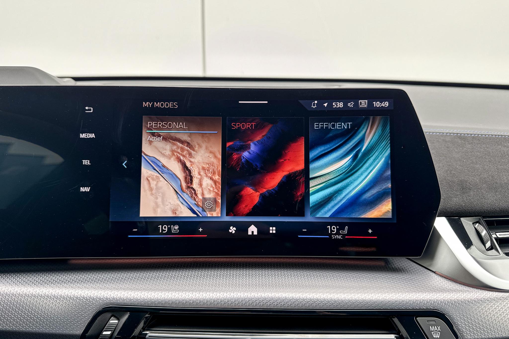 Foto van BMW X1 Xdrive25e