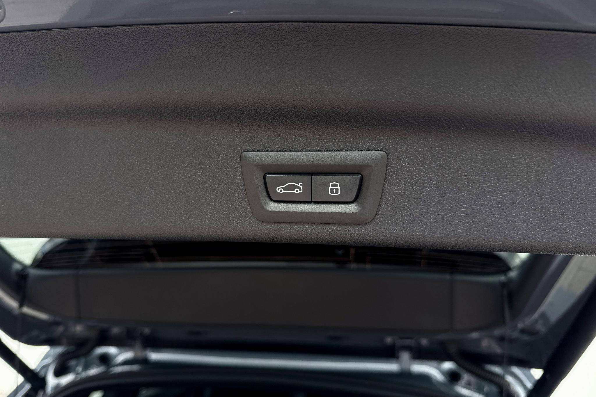 Foto van BMW X1 Xdrive25e