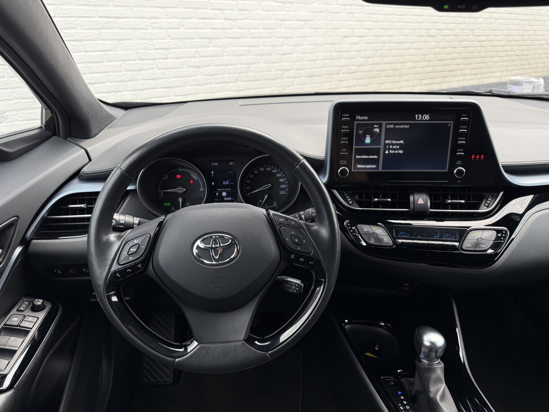 Foto van Toyota C-hr